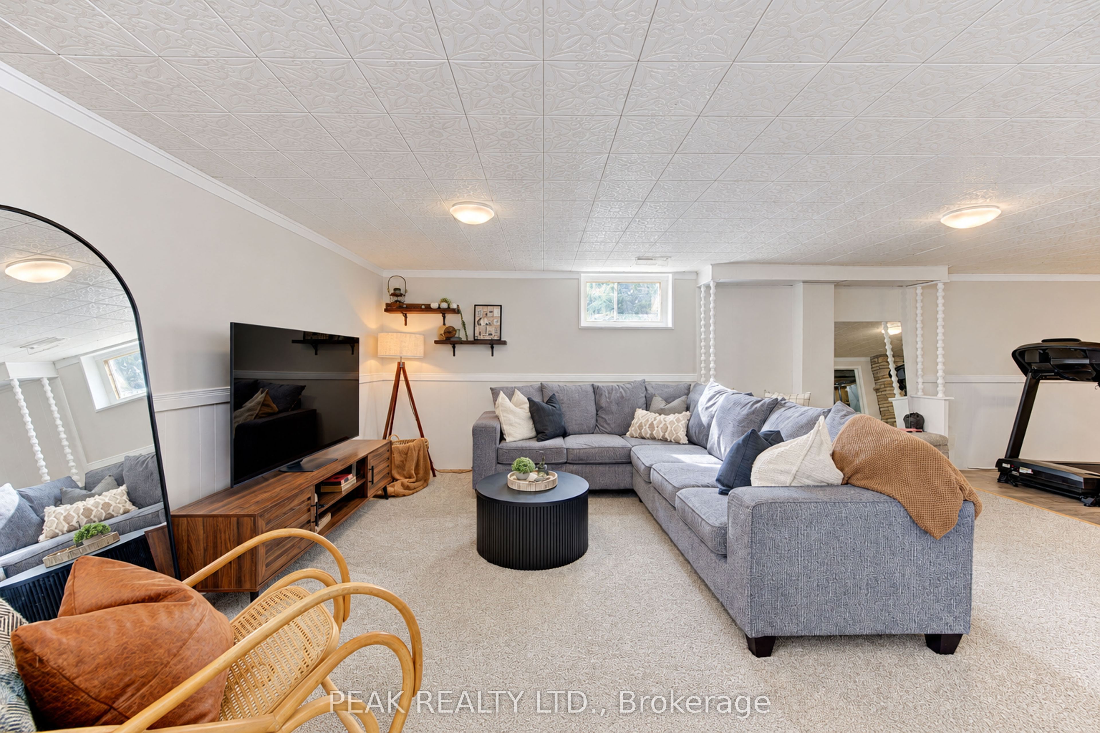 23 Jacob Street W Property Photo 28