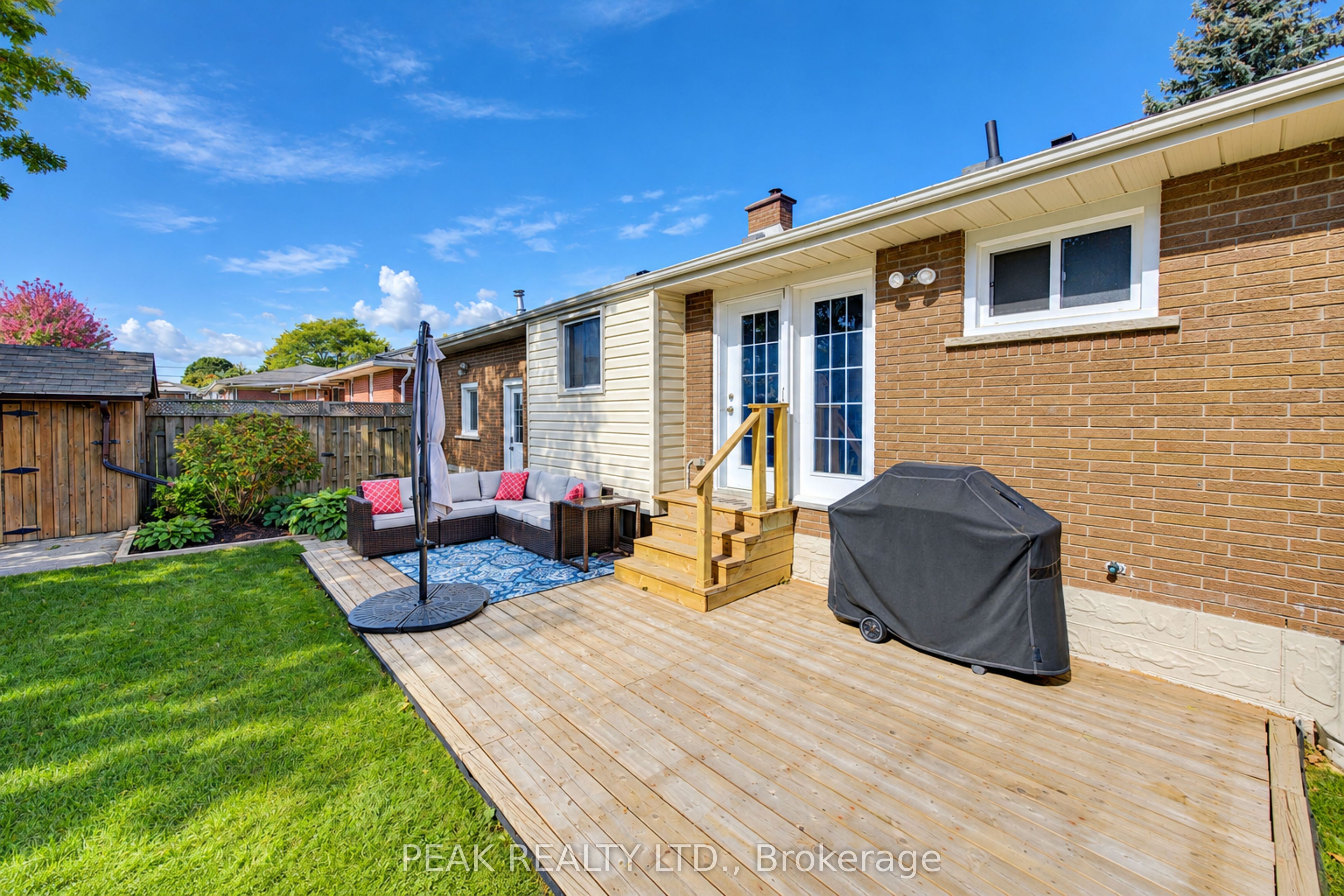 23 Jacob Street W Property Photo 38