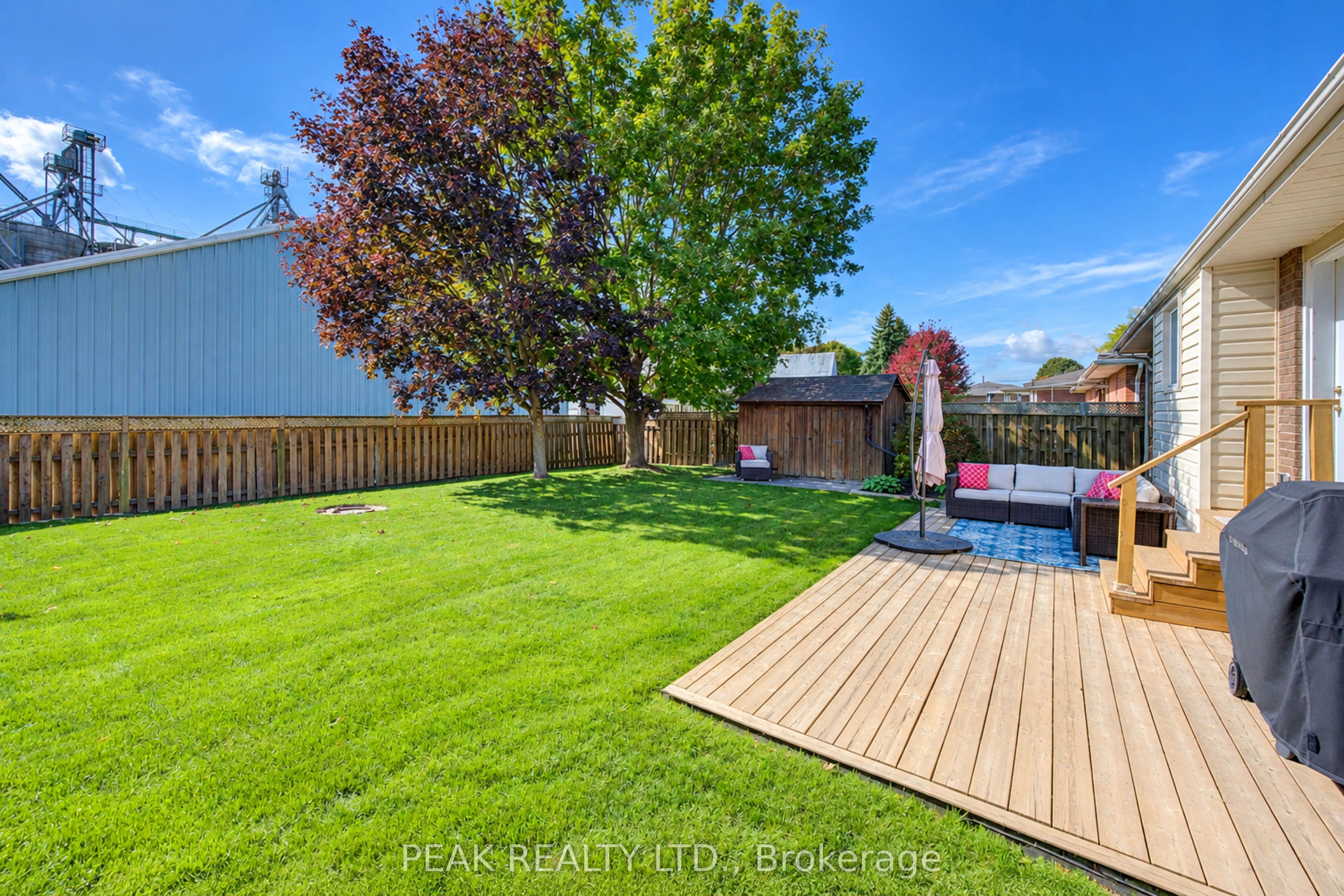 23 Jacob Street W Property Photo 41