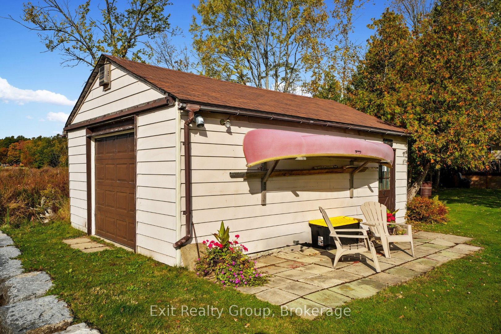 1551b Reynolds Road Property Photo 12