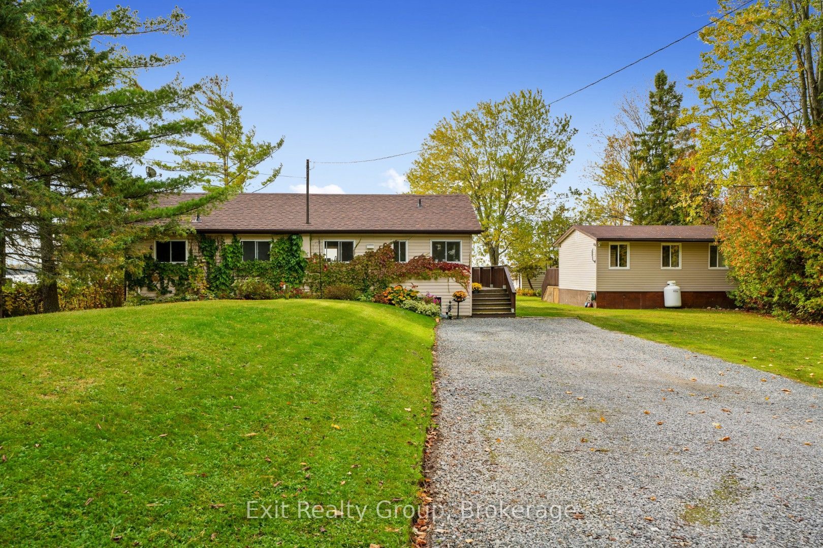 1551b Reynolds Road Property Photo 18