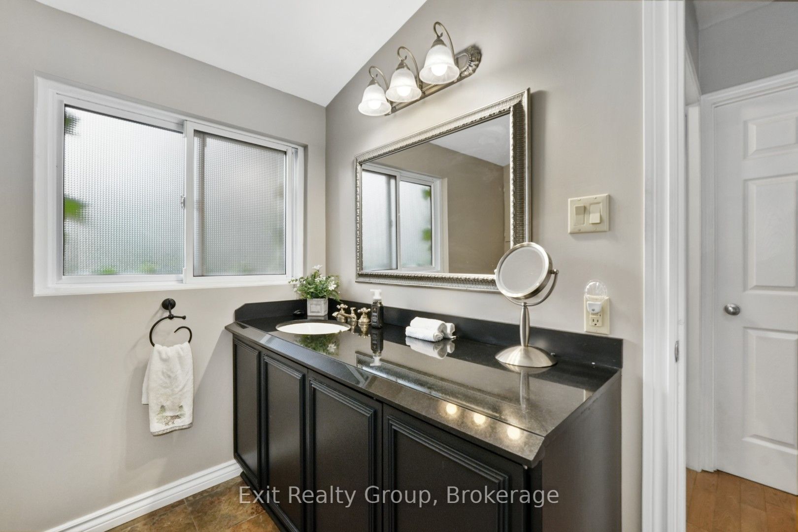 1551b Reynolds Road Property Photo 40