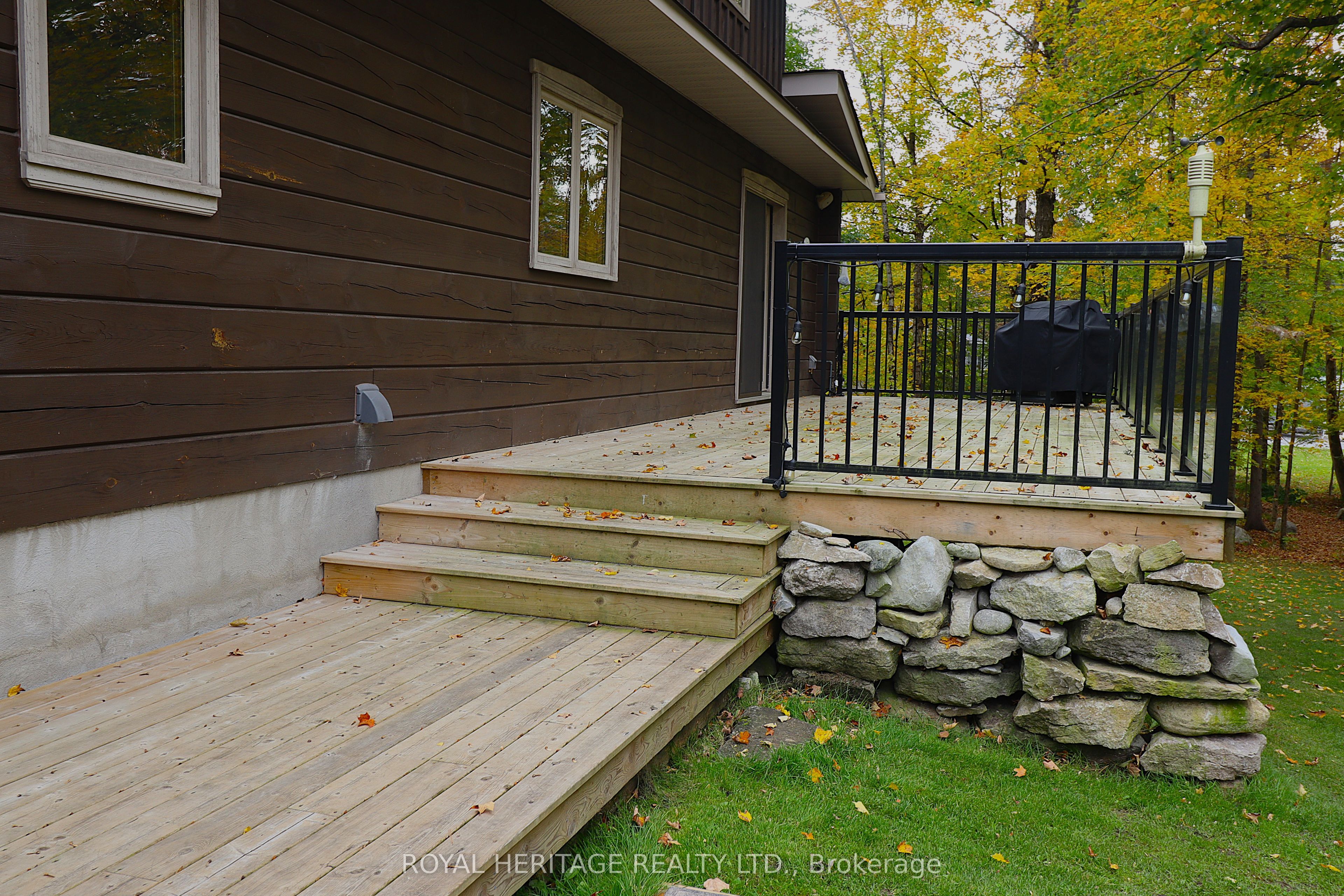 723 County Rd 49 Road Property Photo 33