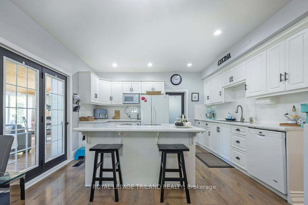 143 St George Street Property Photo 13