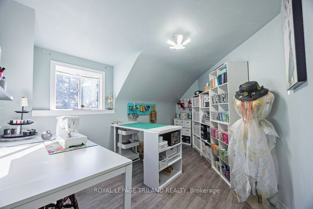 143 St George Street Property Photo 32