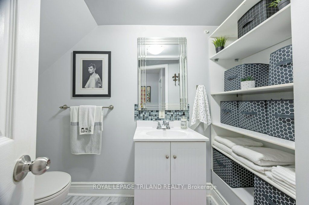 143 St George Street Property Photo 33