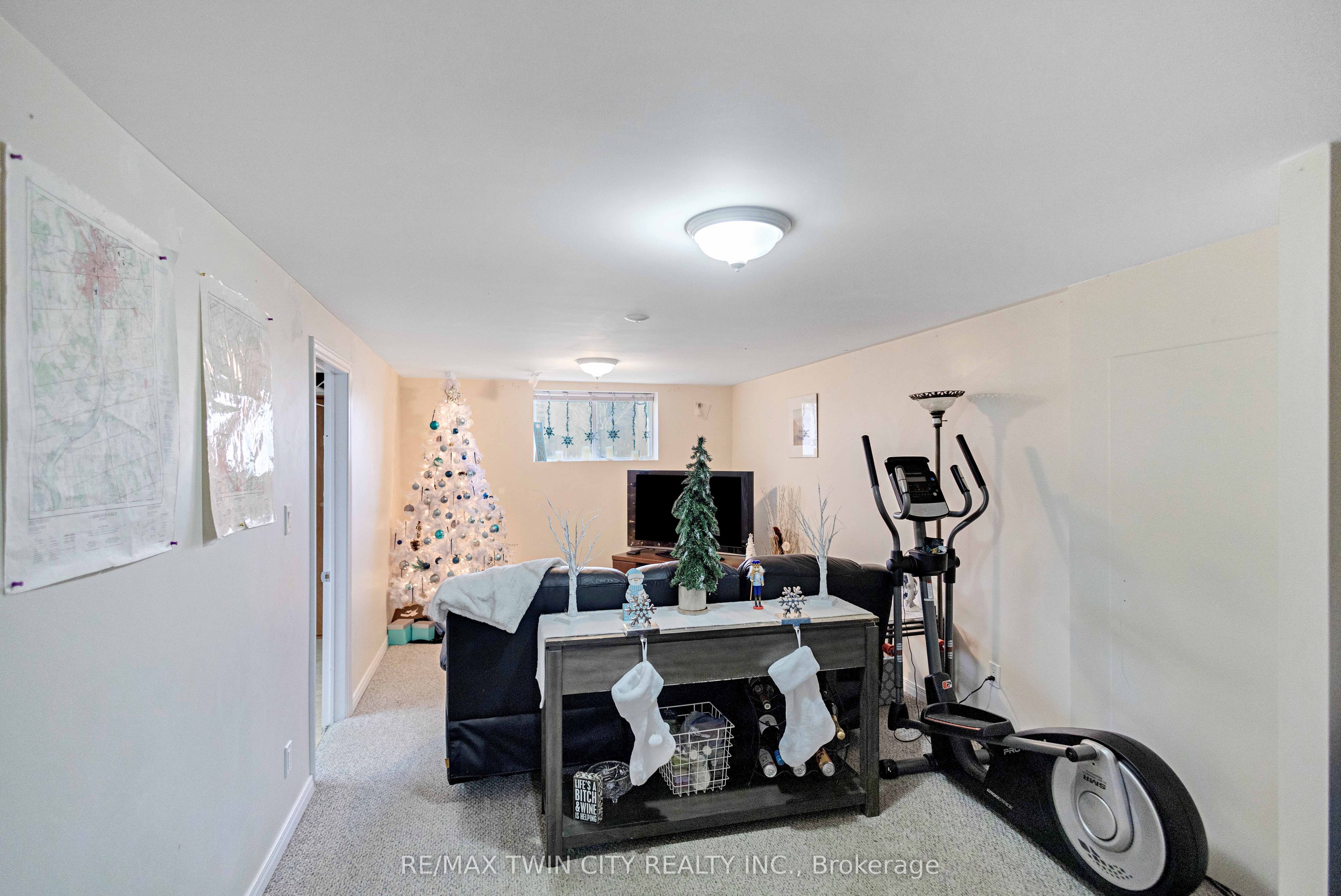 36 Valerie Court Property Photo 22