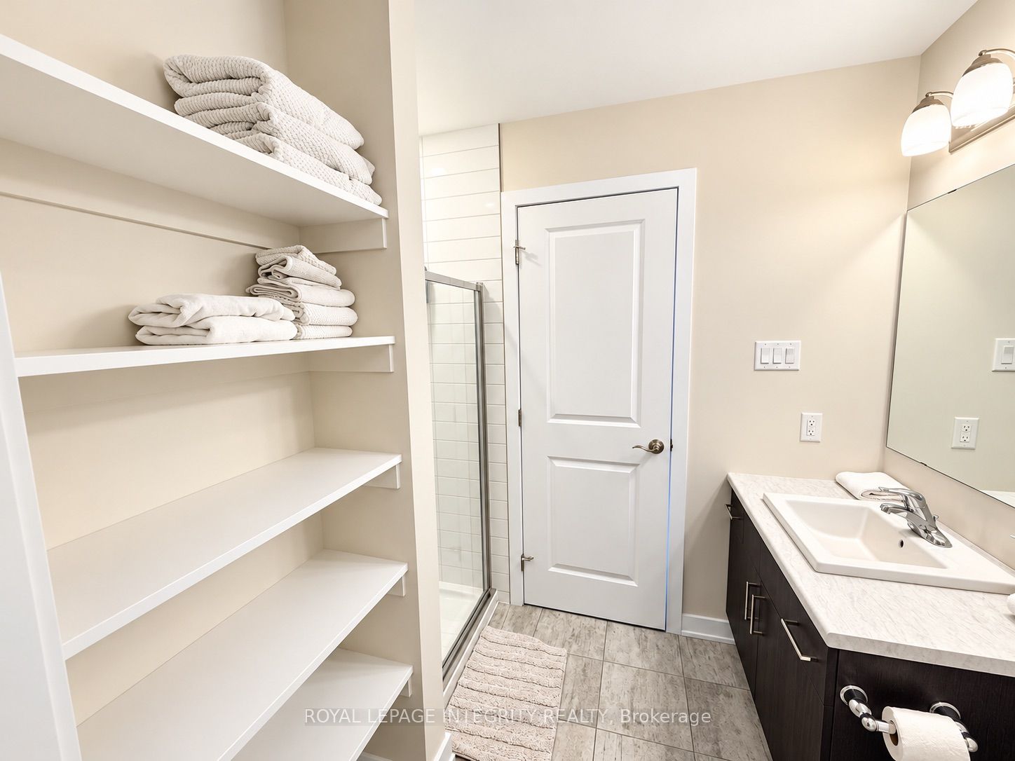 409 Jewelwing Pvt Property Photo 16