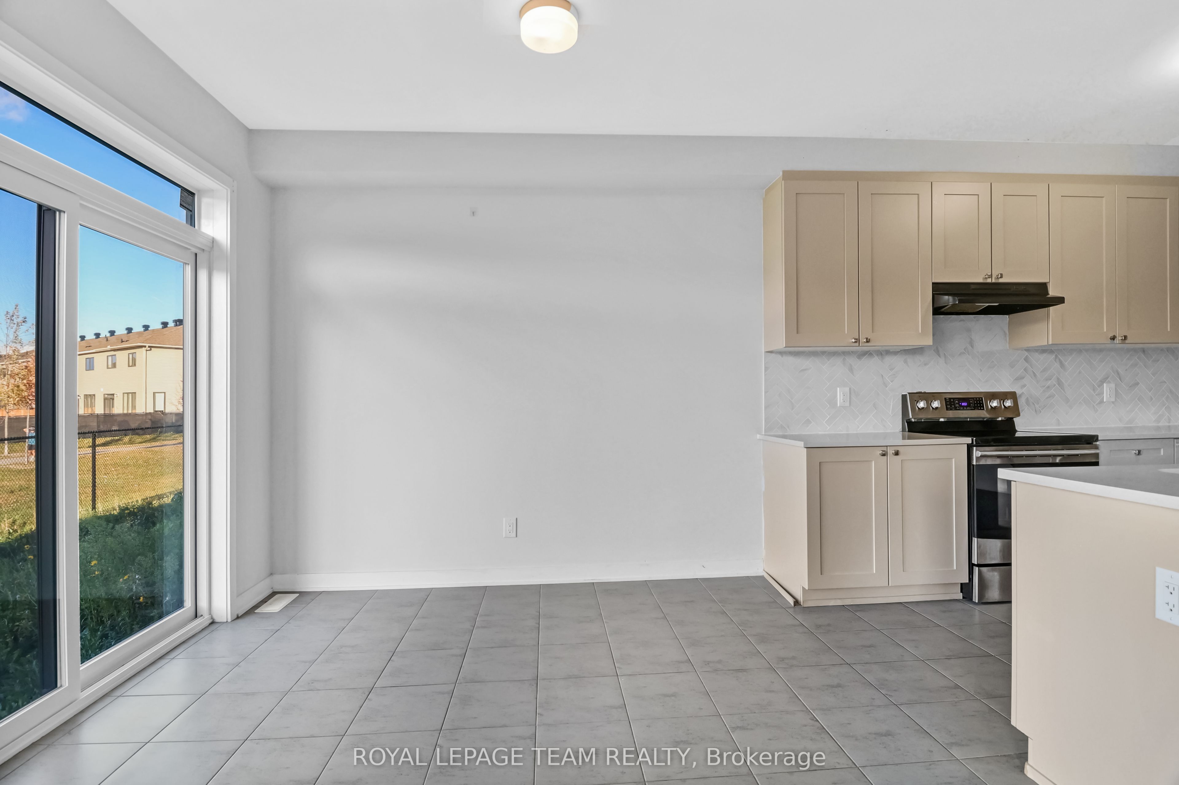 2177 Winsome Terrace Property Photo 15