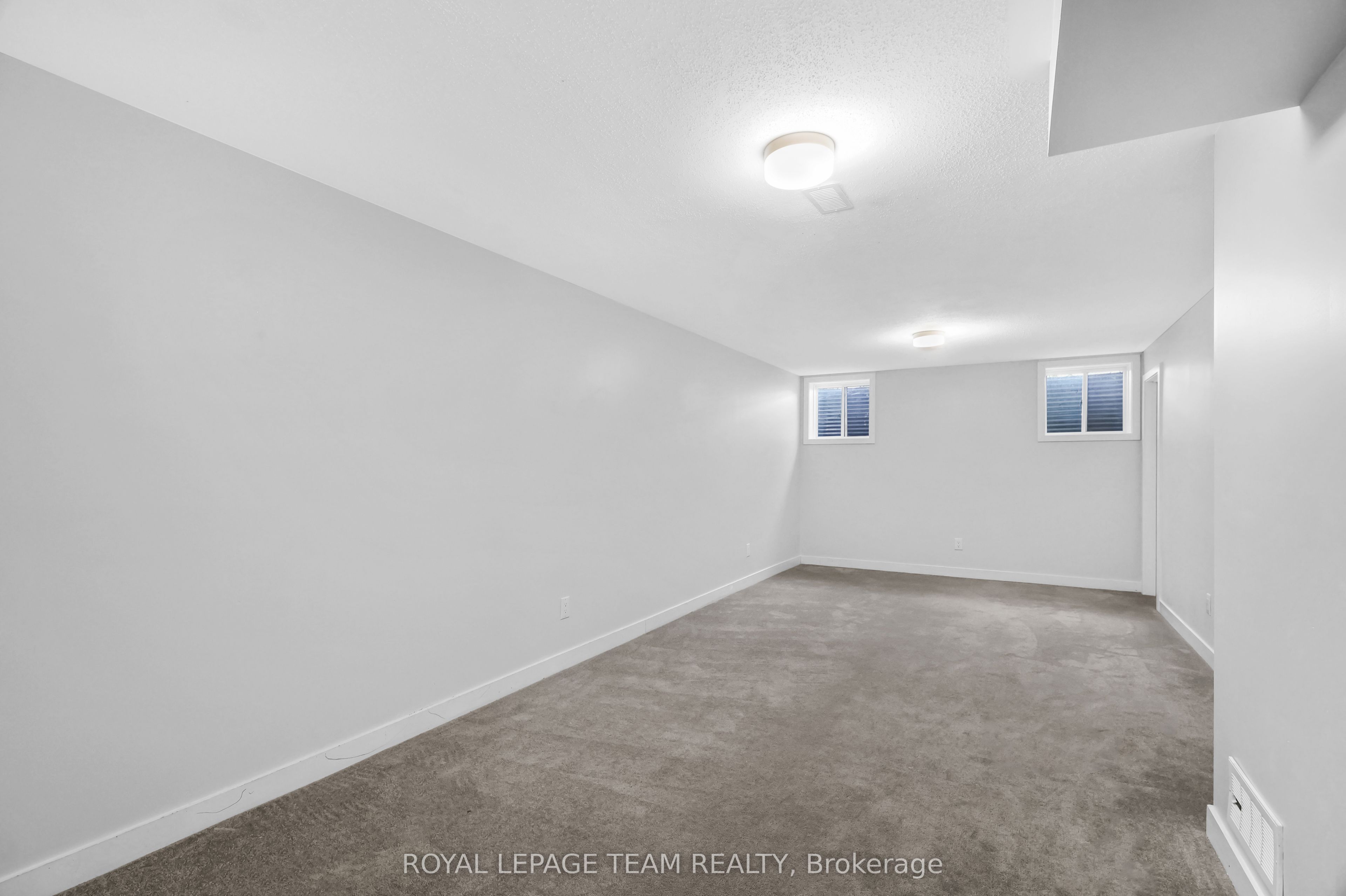 2177 Winsome Terrace Property Photo 27