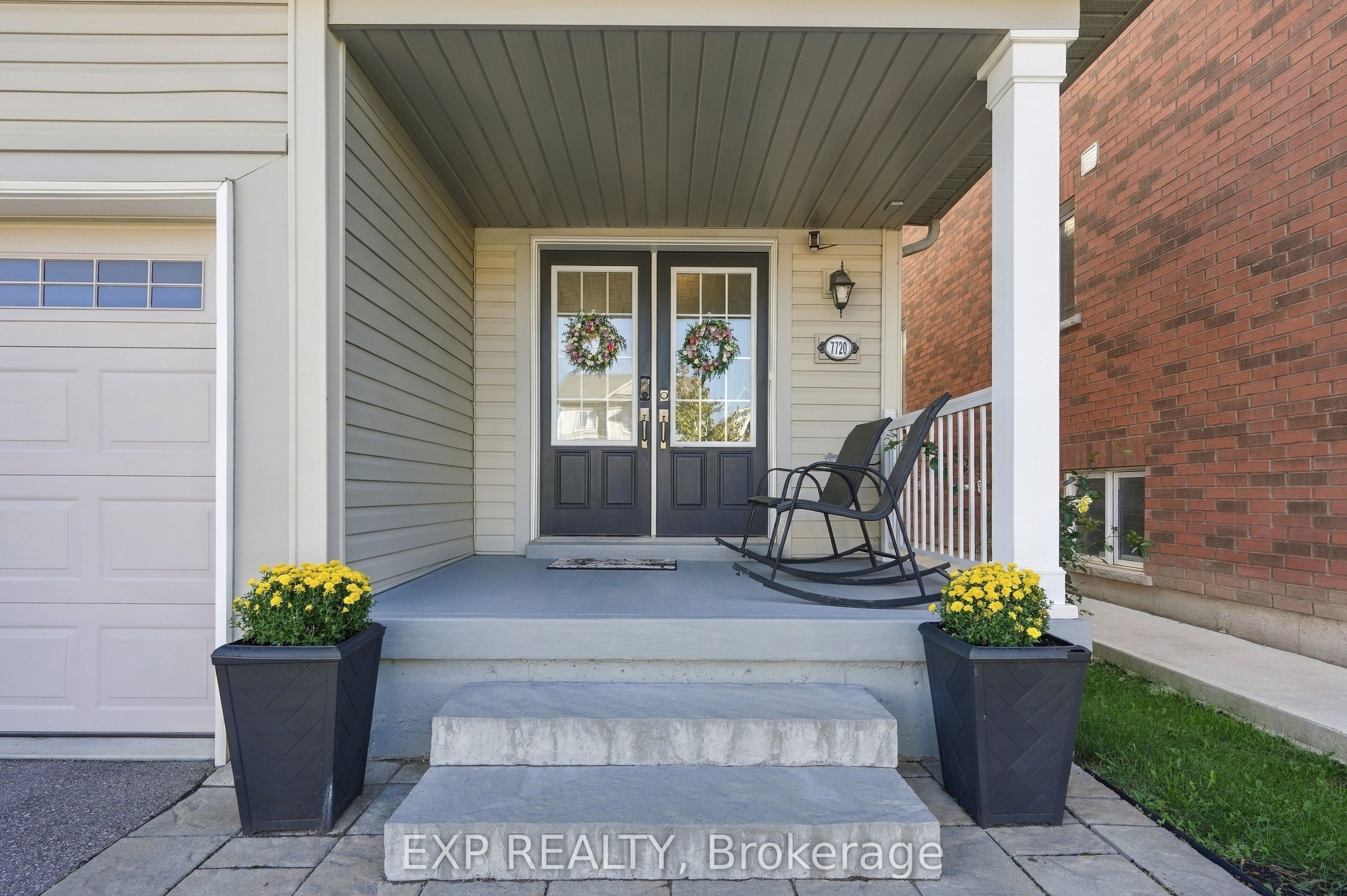 7720 Shadbush Lane Property Photo 2