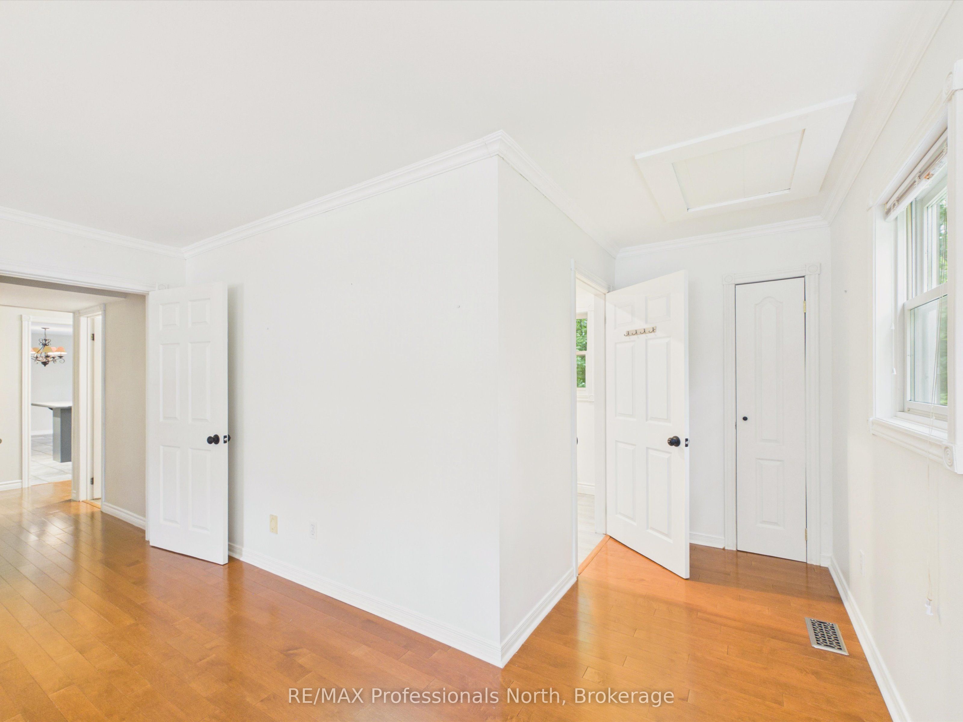 1130 Cedar Lane Property Photo 11