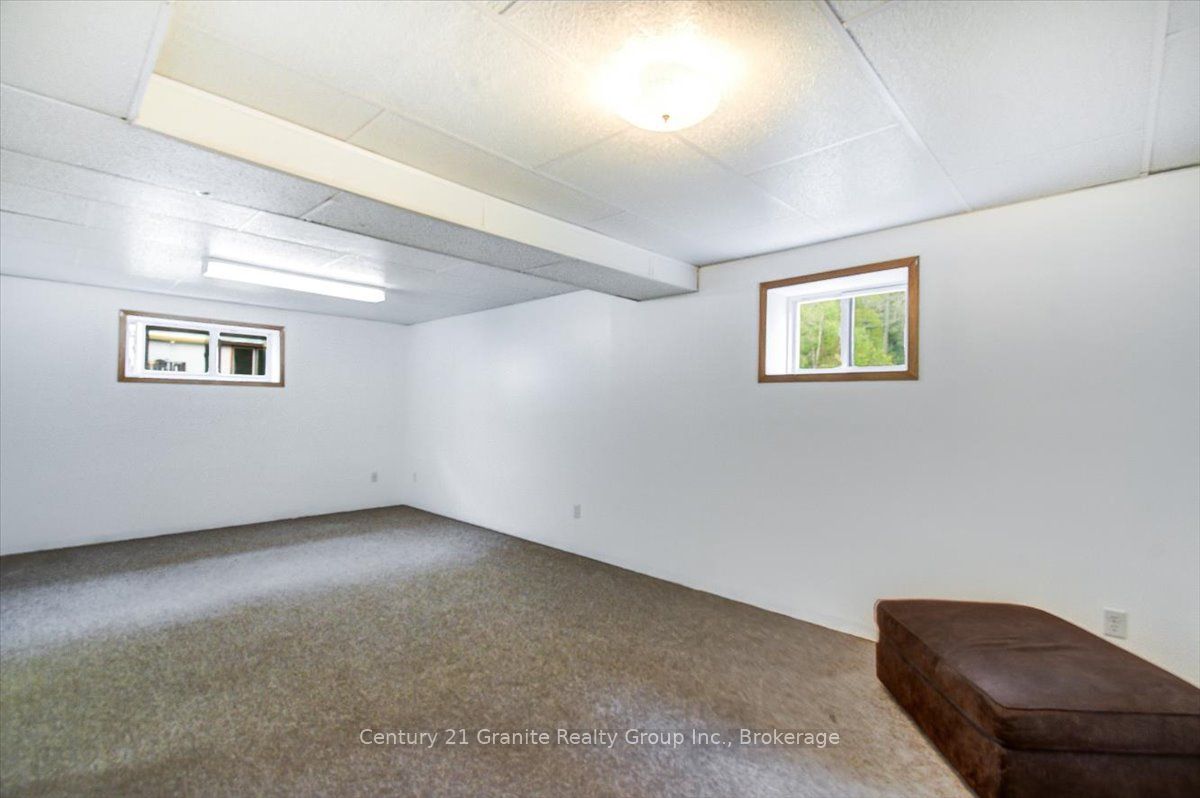 66 Hastings Street S Property Photo 24