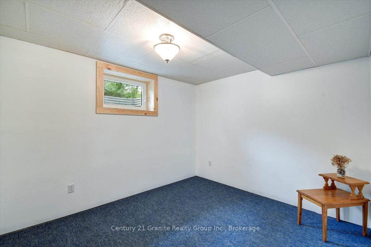66 Hastings Street S Property Photo 25
