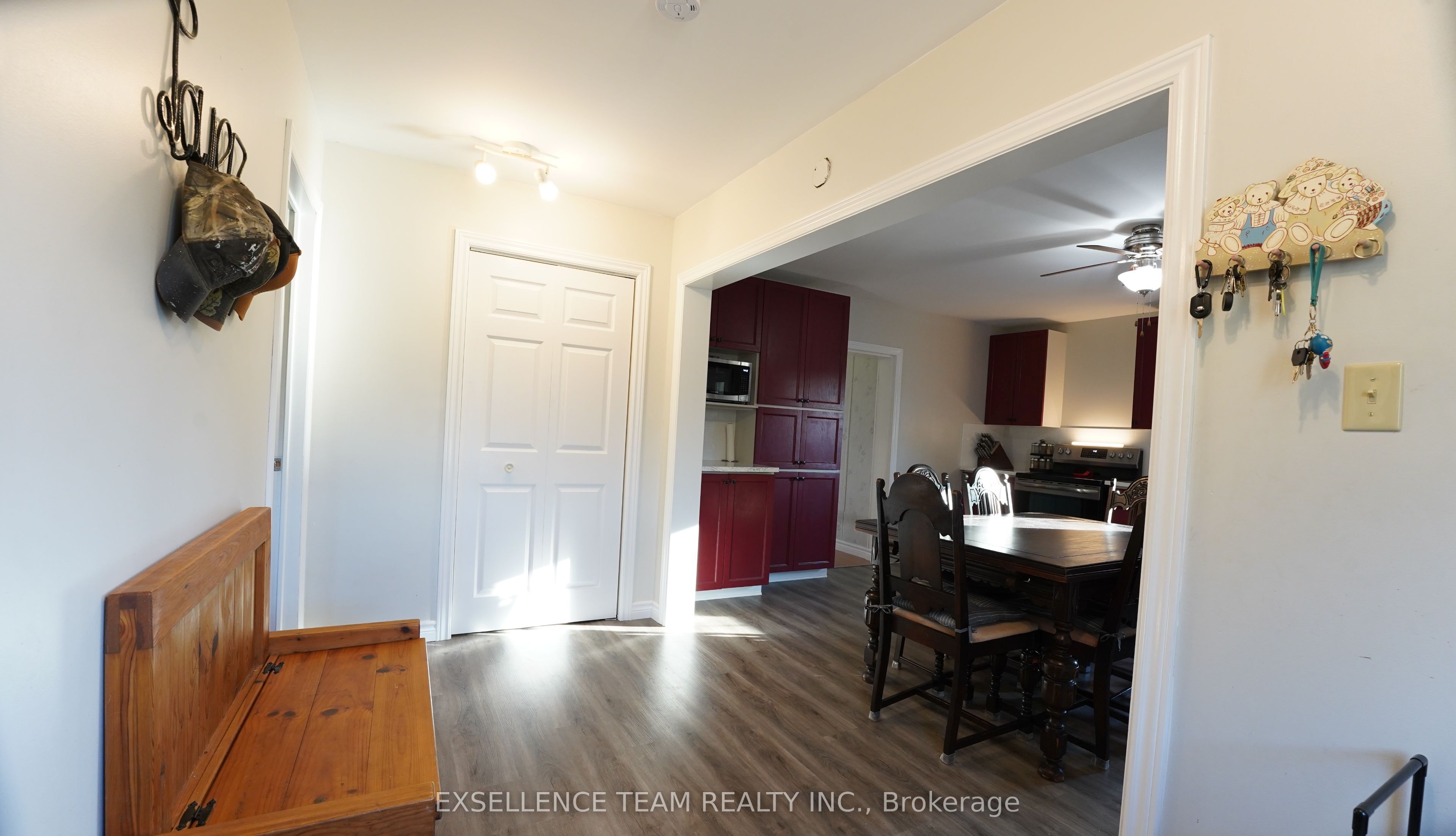 7 Mary Street Property Photo 6