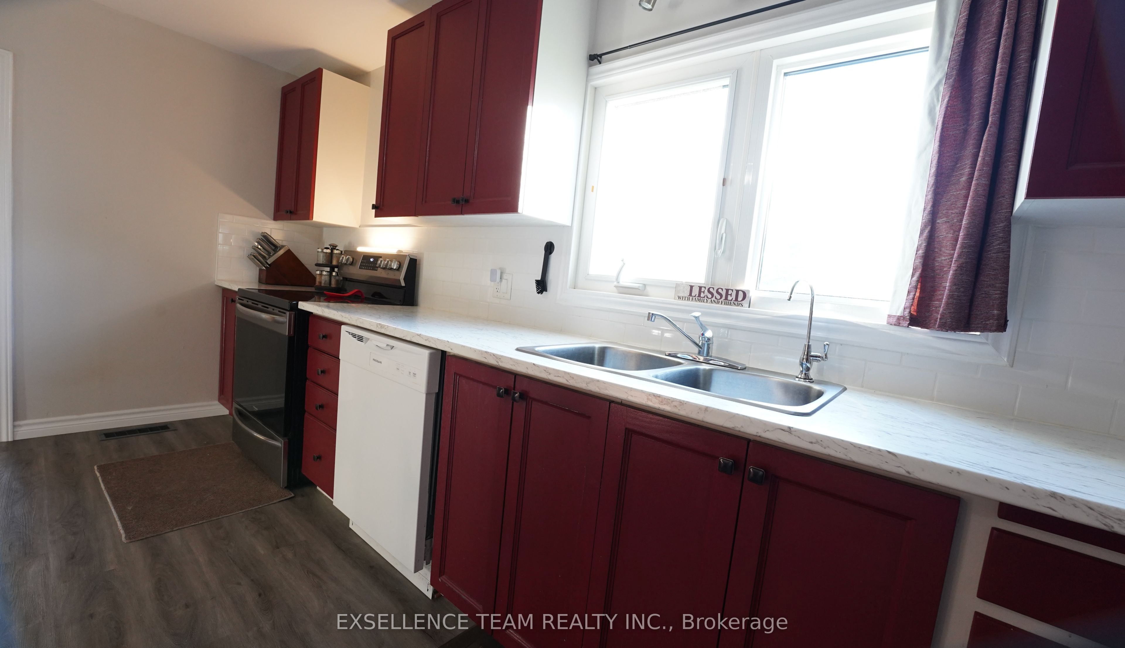 7 Mary Street Property Photo 8