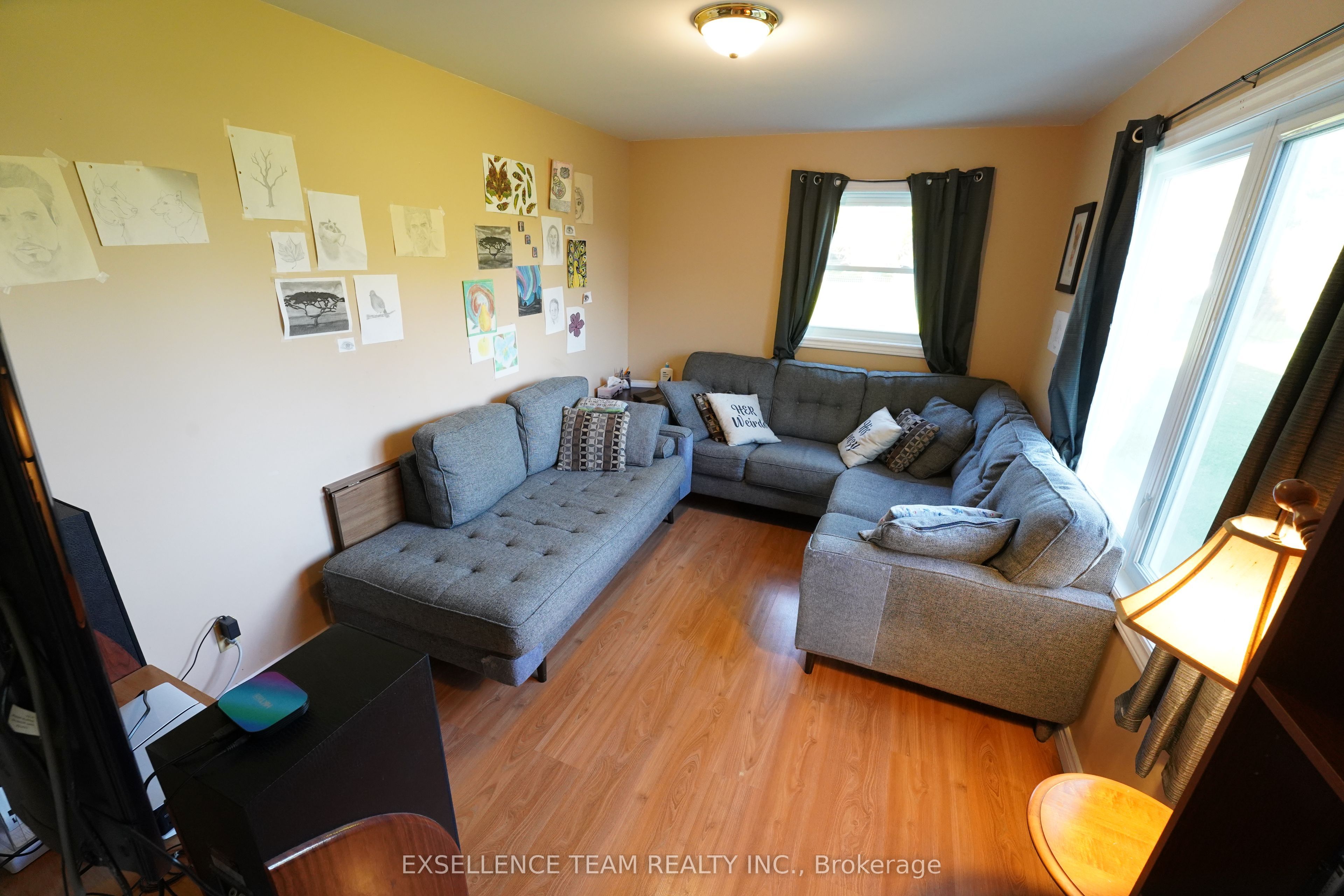 7 Mary Street Property Photo 13