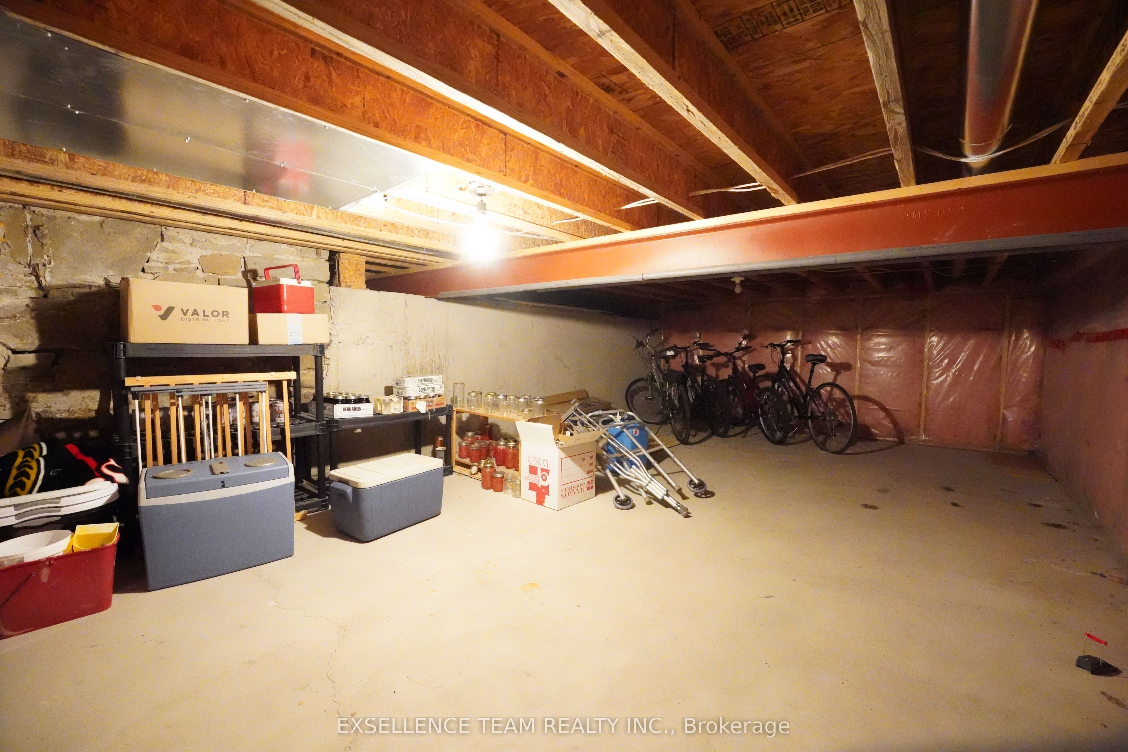 7 Mary Street Property Photo 39