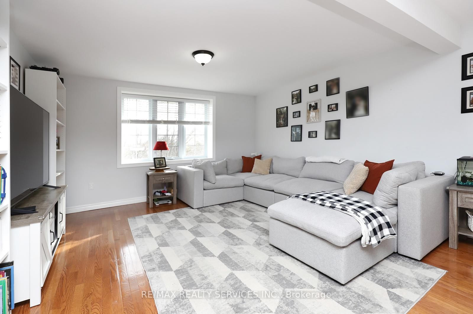 52 Crozier Street Property Photo 8