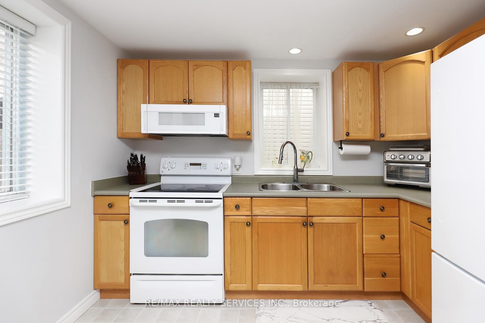 52 Crozier Street Property Photo 12
