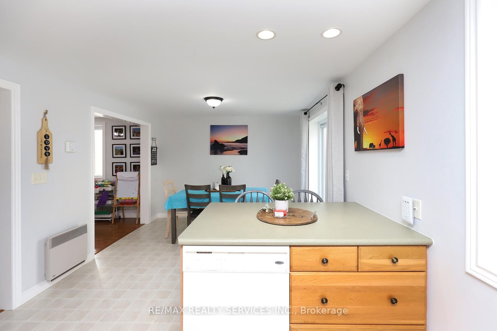 52 Crozier Street Property Photo 13