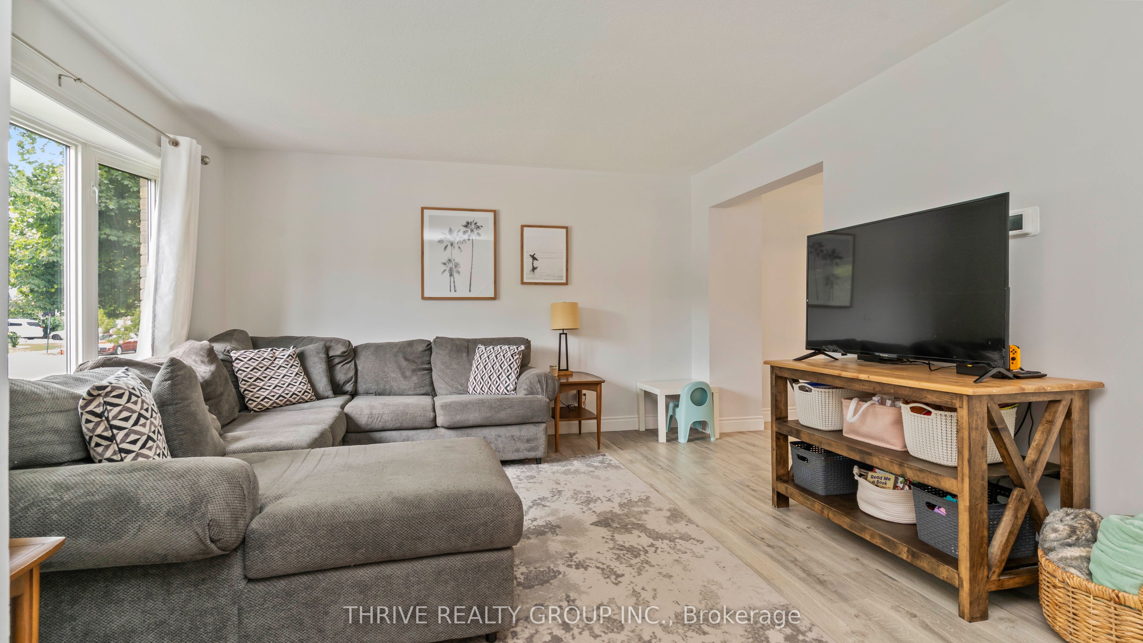 83 Scotchmere Crescent Property Photo 3