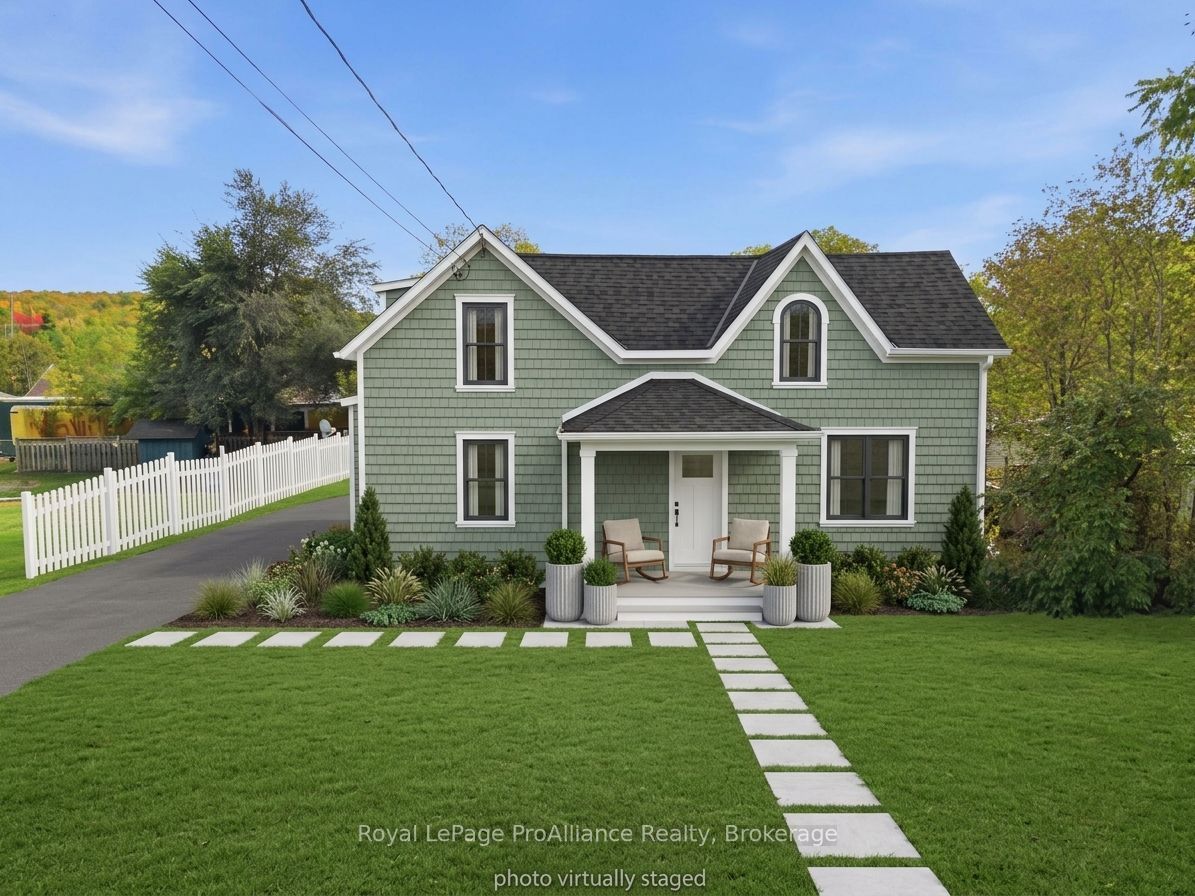 193 Bridge Street W Property Photo 1