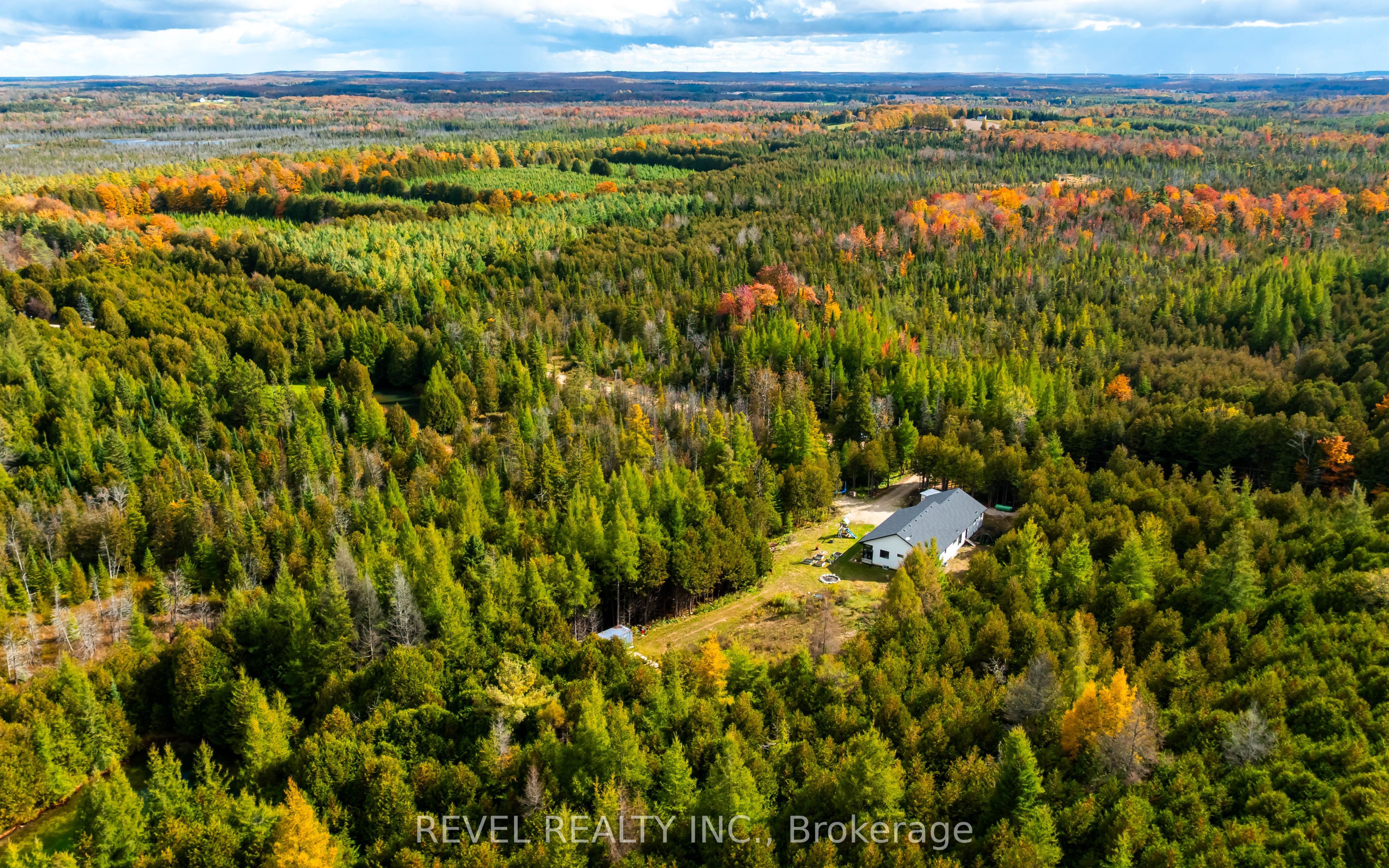 543795 Dutch Line Property Photo 11