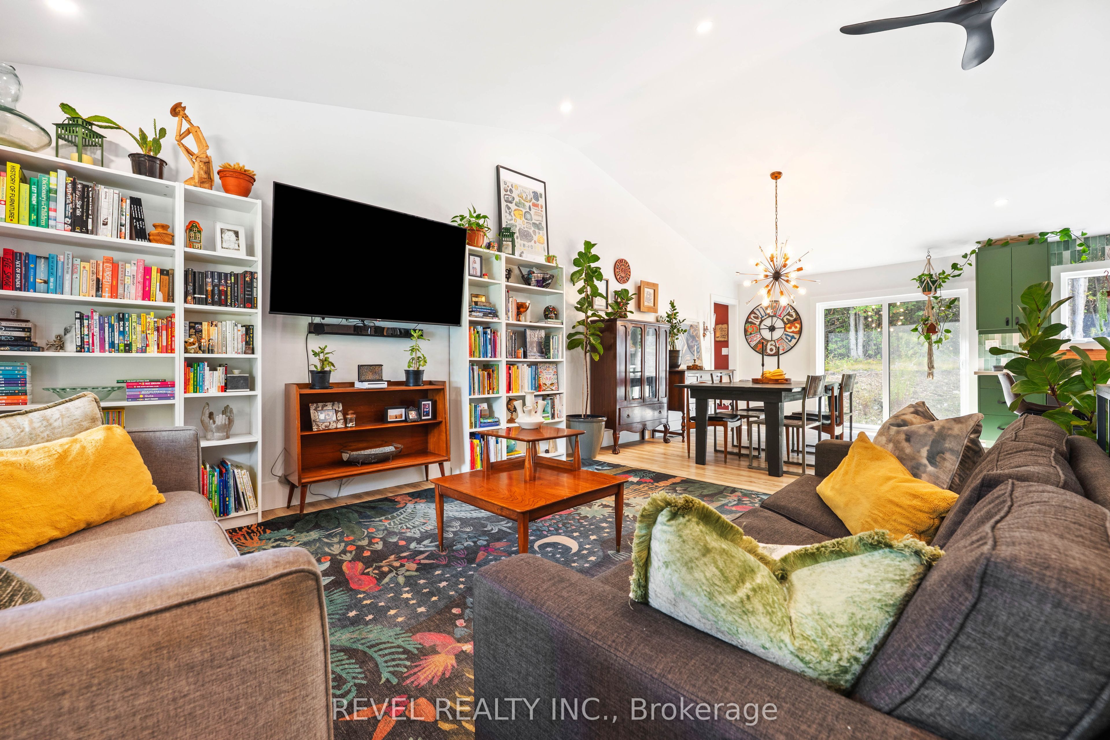 543795 Dutch Line Property Photo 15