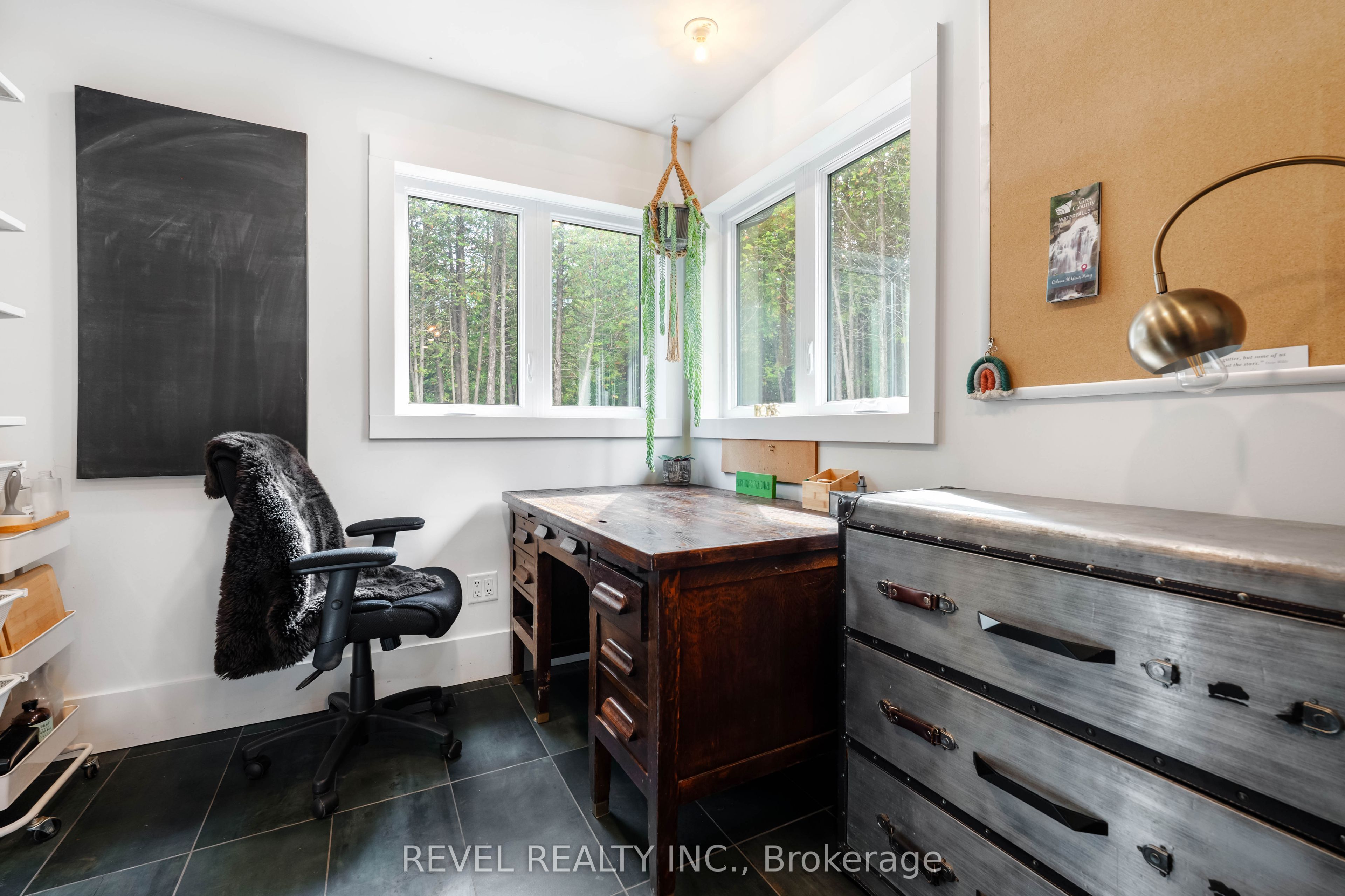 543795 Dutch Line Property Photo 27