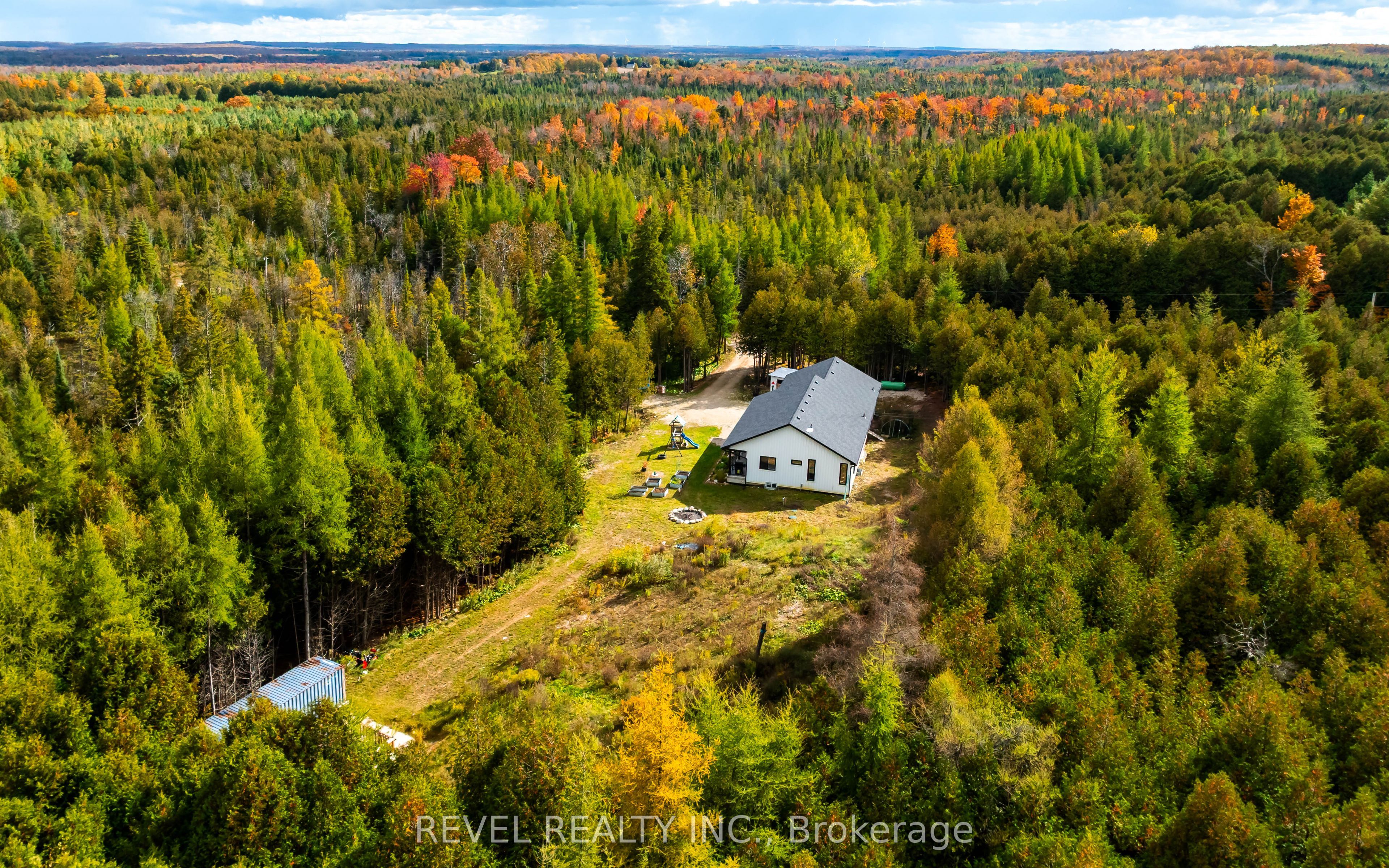 543795 Dutch Line Property Photo 49
