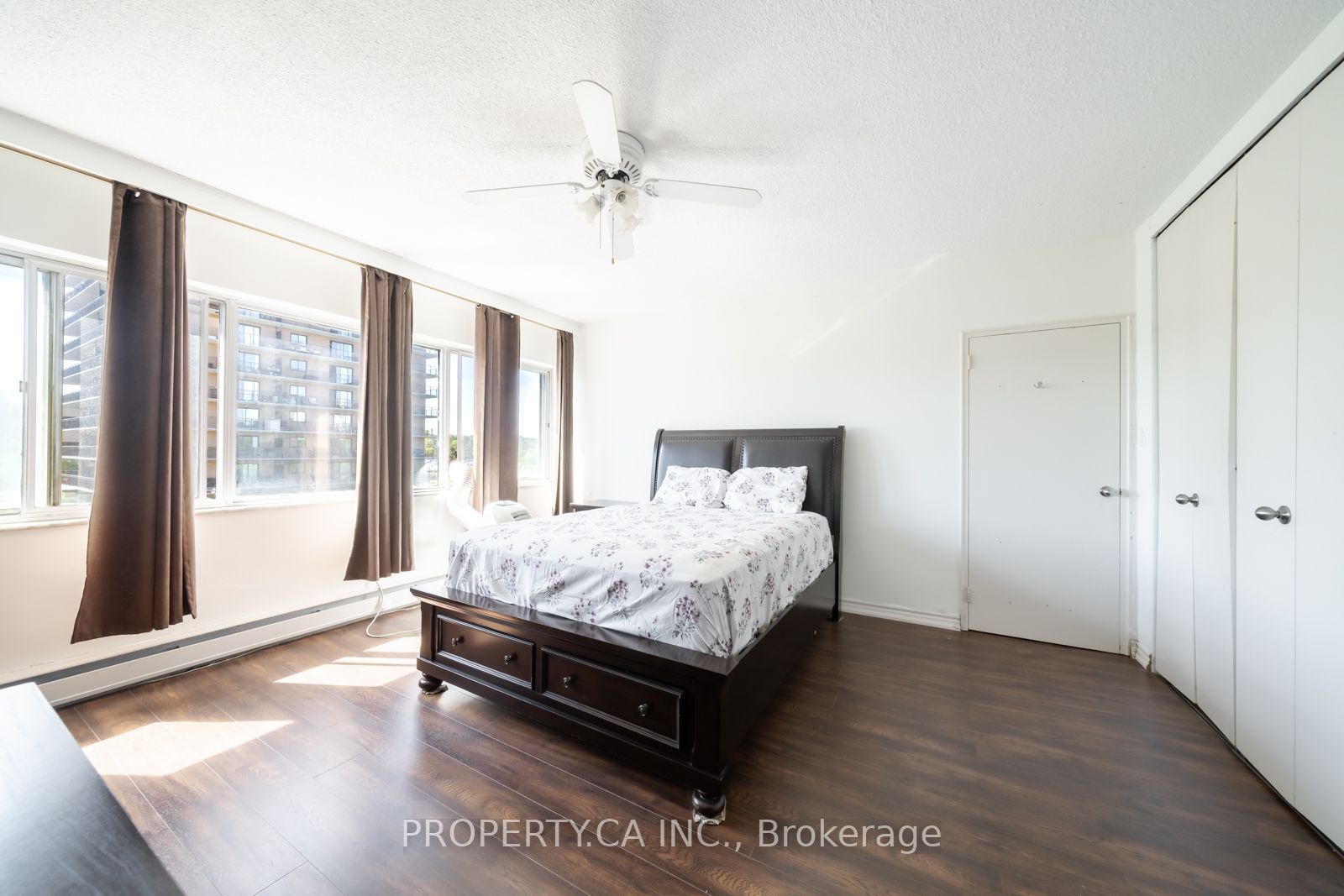 45 Westmount Road N 404 Property Photo 10