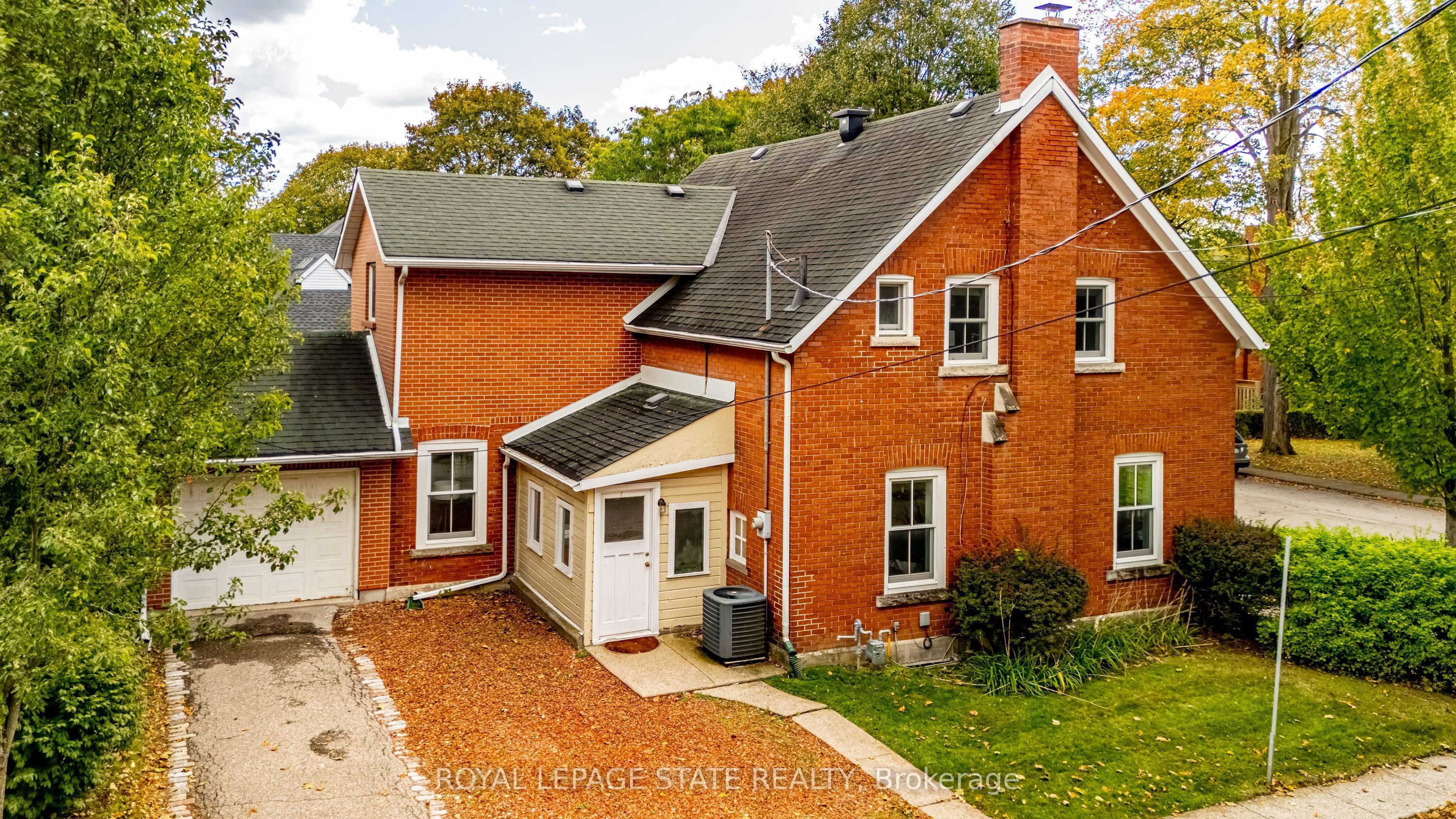 107 Melville Street Property Photo 5