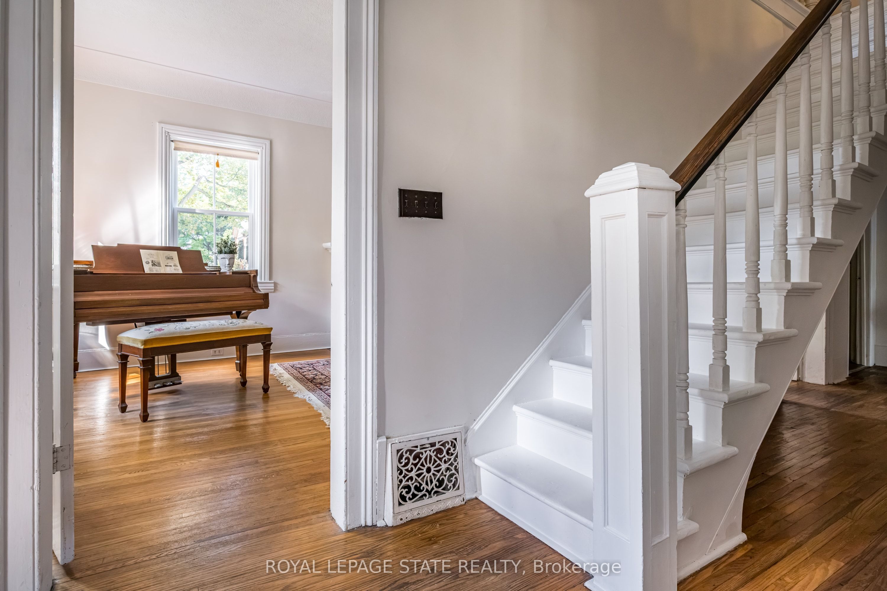 107 Melville Street Property Photo 8