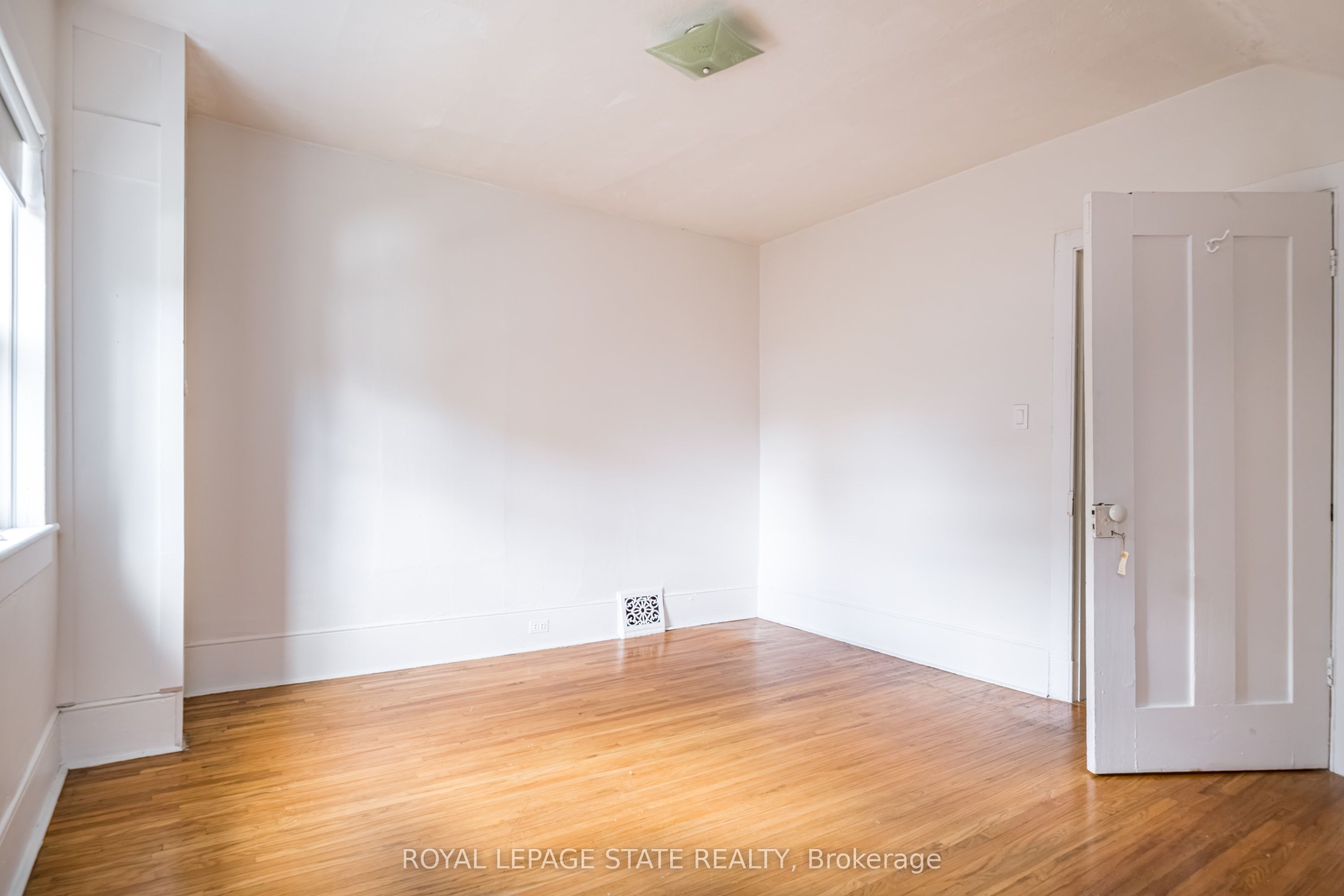 107 Melville Street Property Photo 27