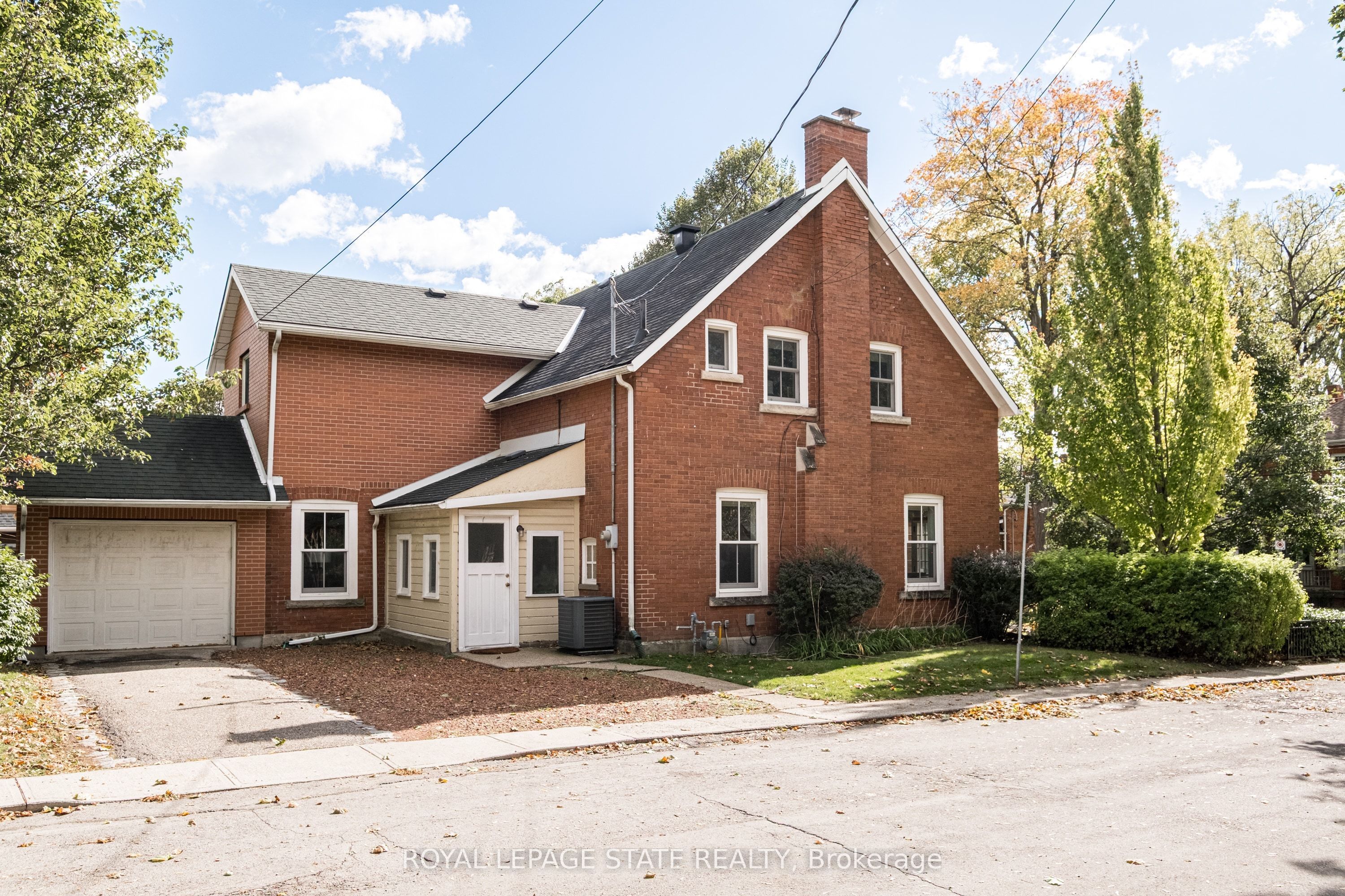107 Melville Street Property Photo 40