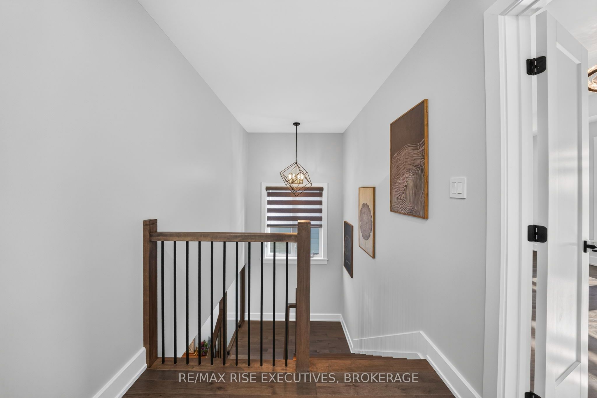14 Park Crescent Property Photo 15