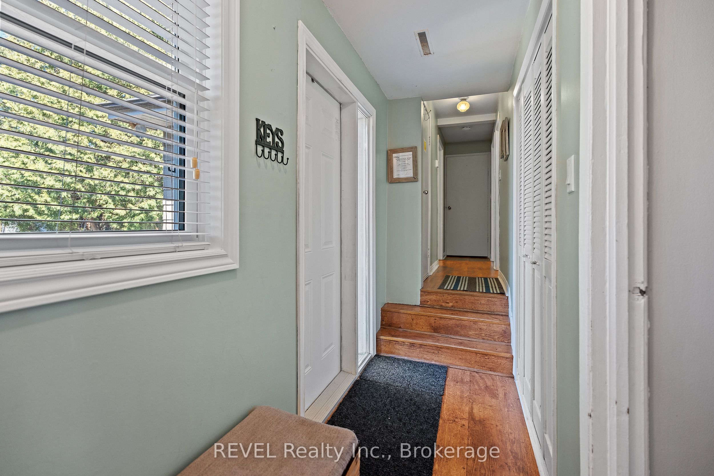 639 Penner Street Property Photo 12