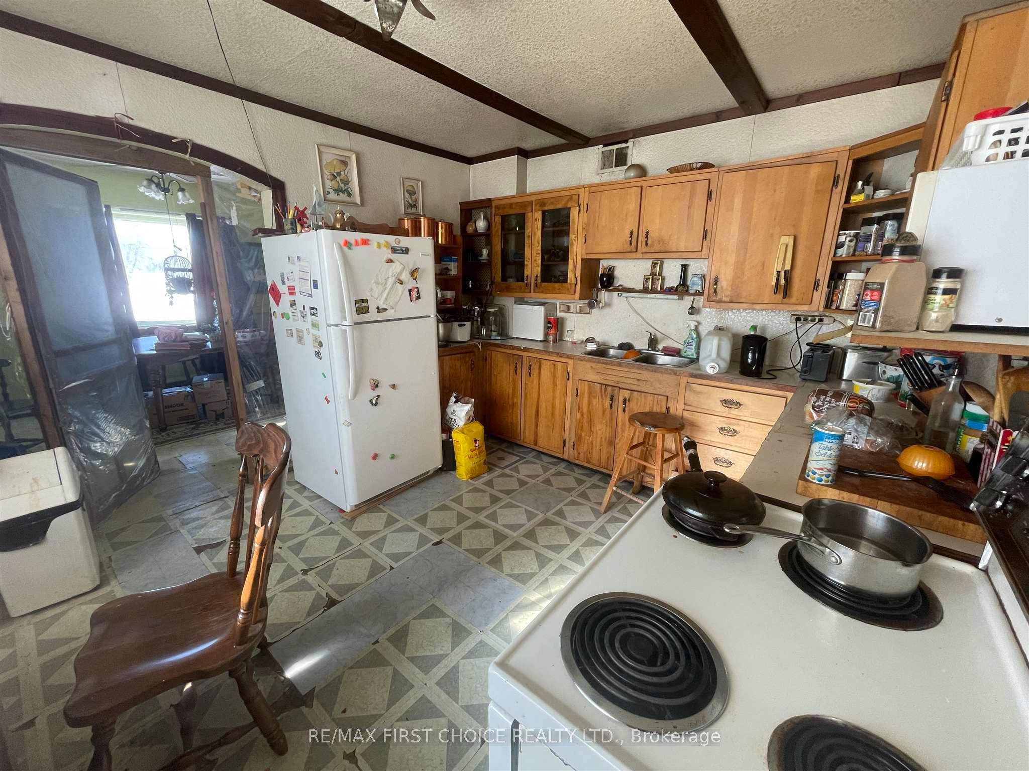646 Hwy 594 Highway Property Photo 6