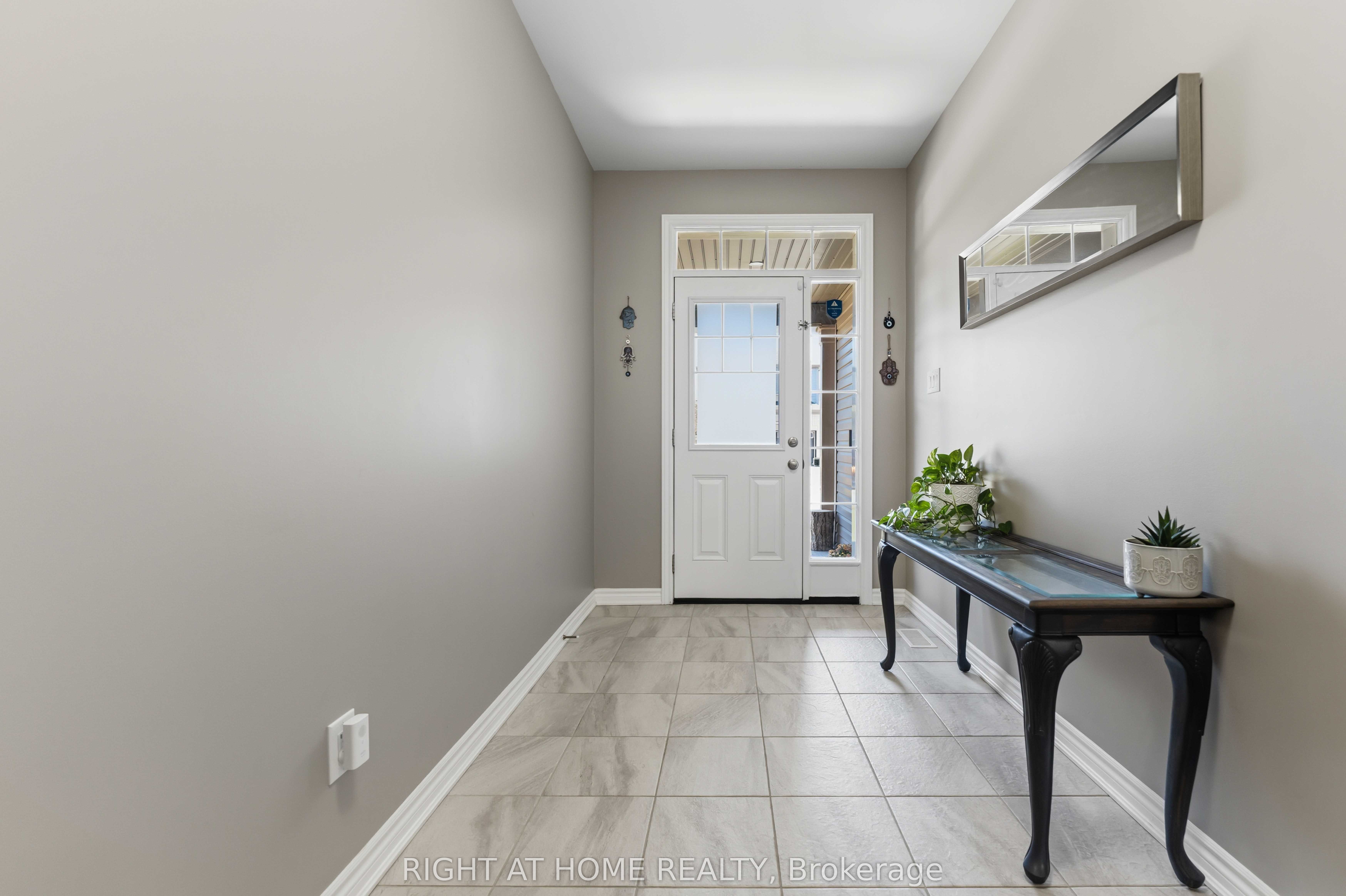 209 Quarter Horse Street Property Photo 4