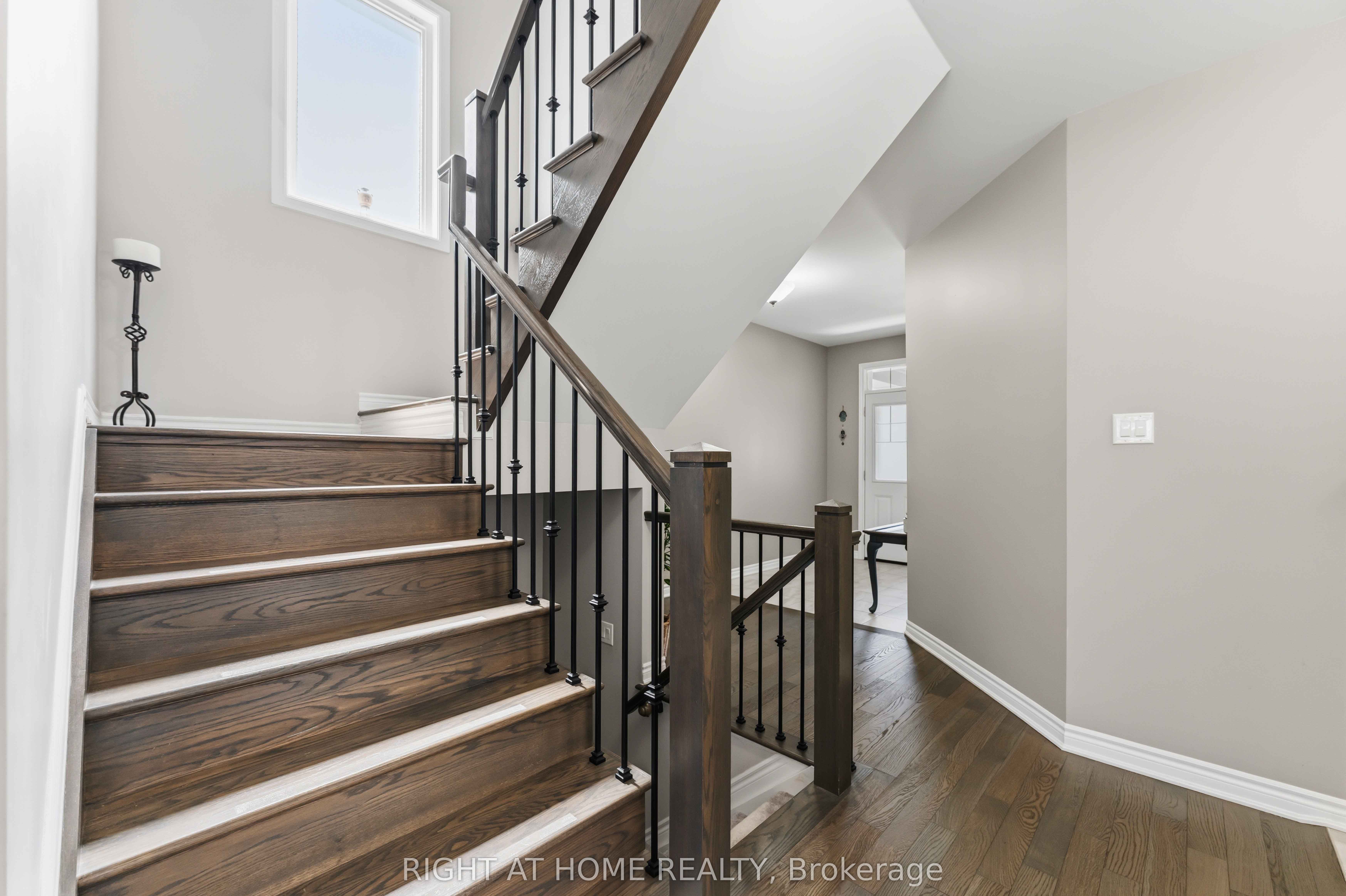 209 Quarter Horse Street Property Photo 6