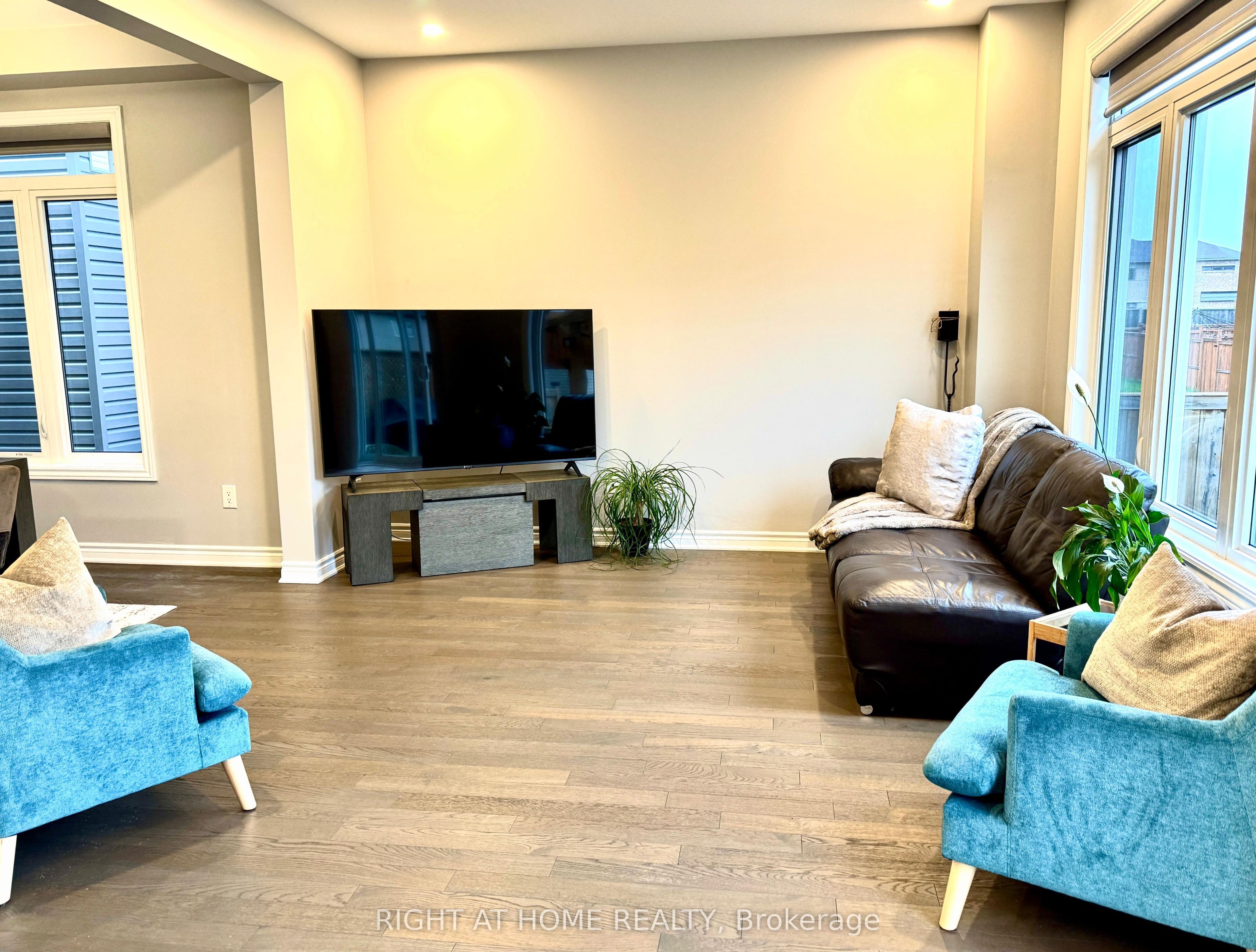 209 Quarter Horse Street Property Photo 12