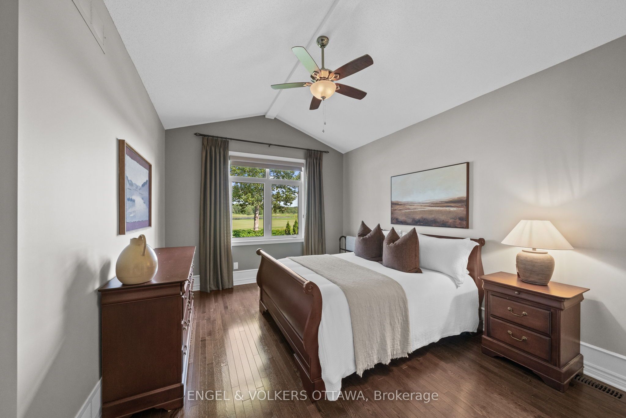 112 Equinelle Drive Property Photo 19