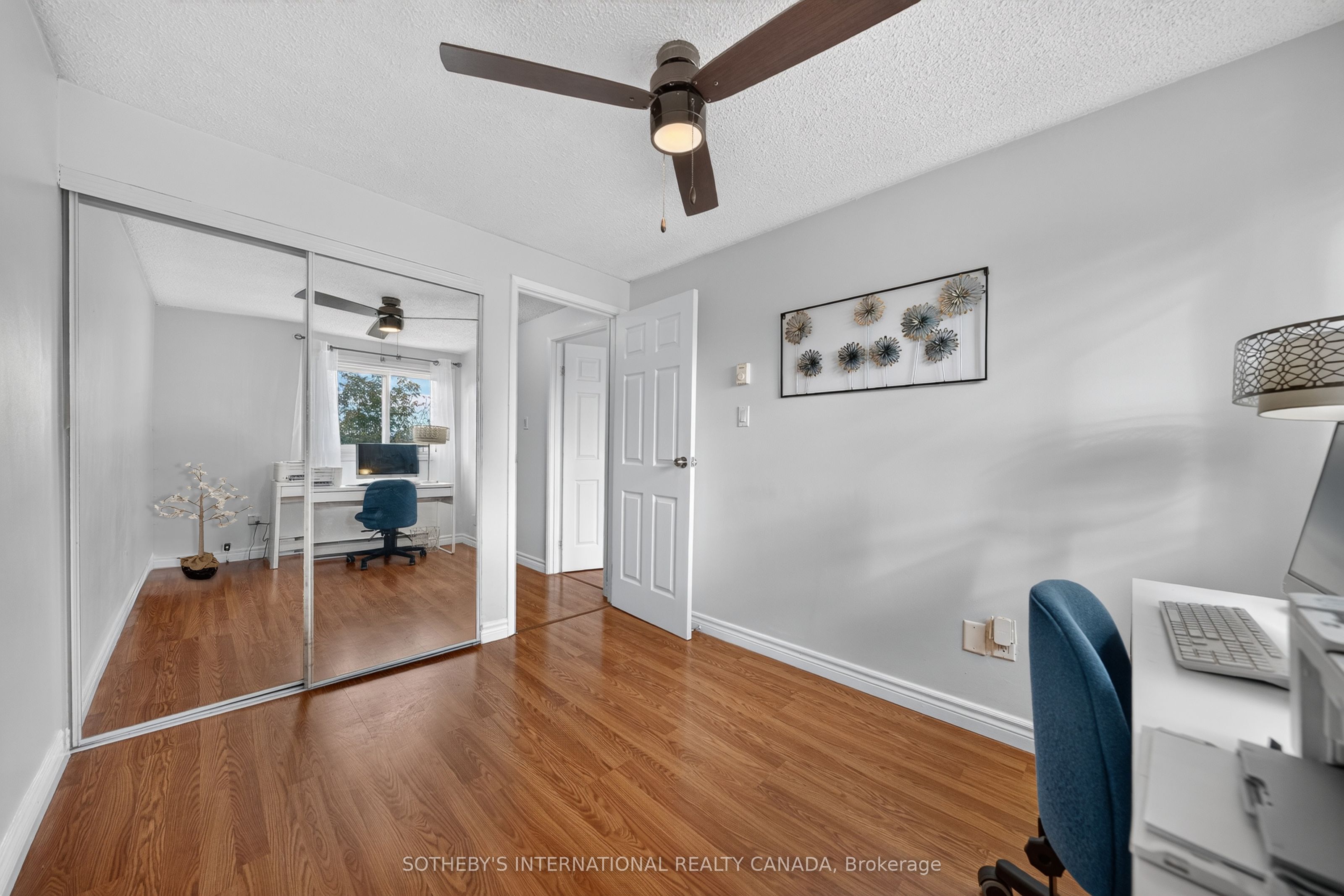 164 Henry Street D Property Photo 28