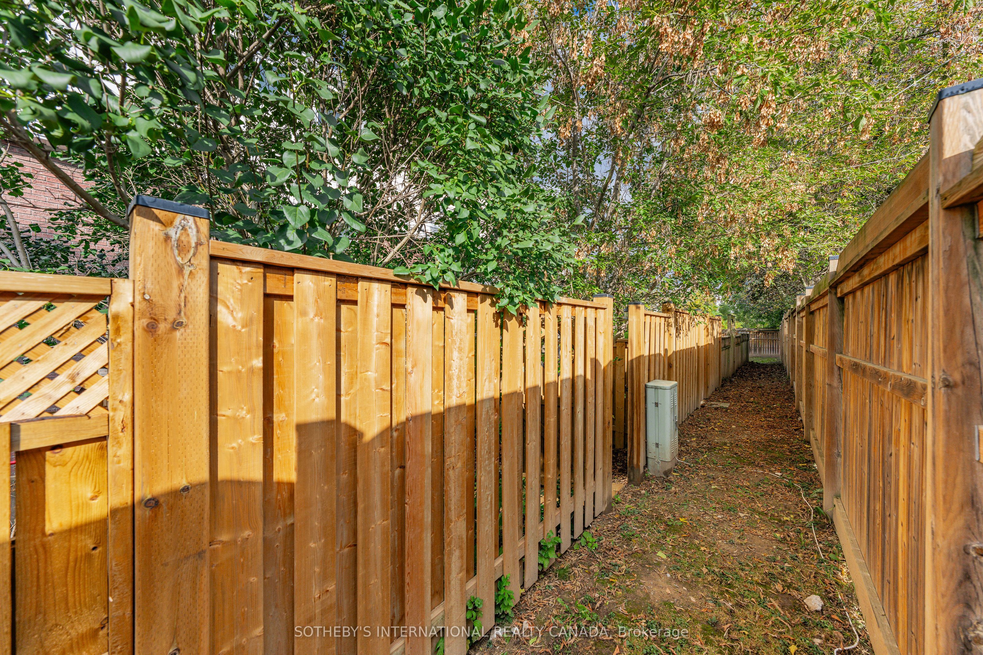 164 Henry Street D Property Photo 45