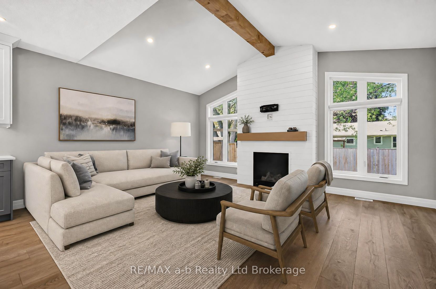 6 Diamond Street Property Photo 15
