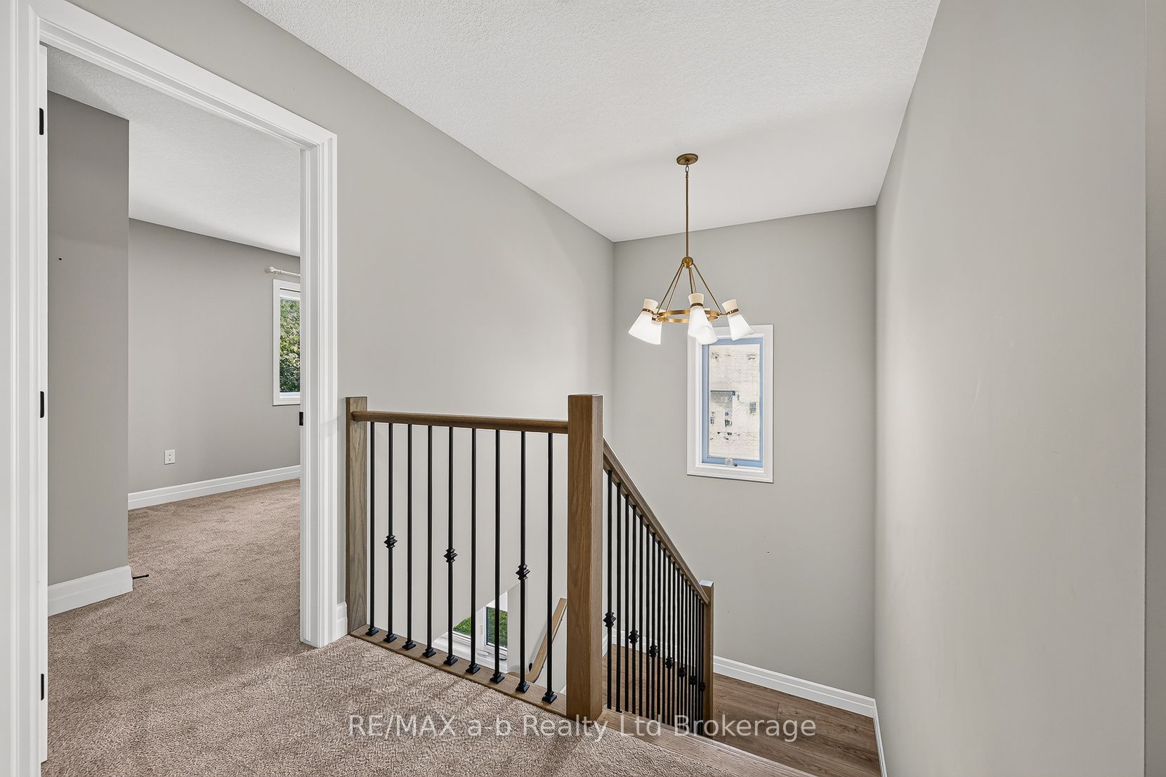 6 Diamond Street Property Photo 20