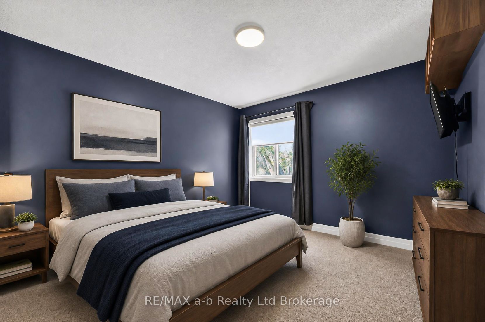 6 Diamond Street Property Photo 26