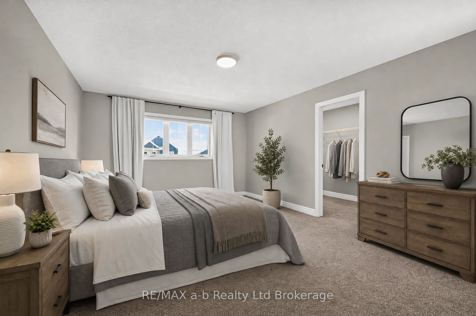 6 Diamond Street Property Photo 29