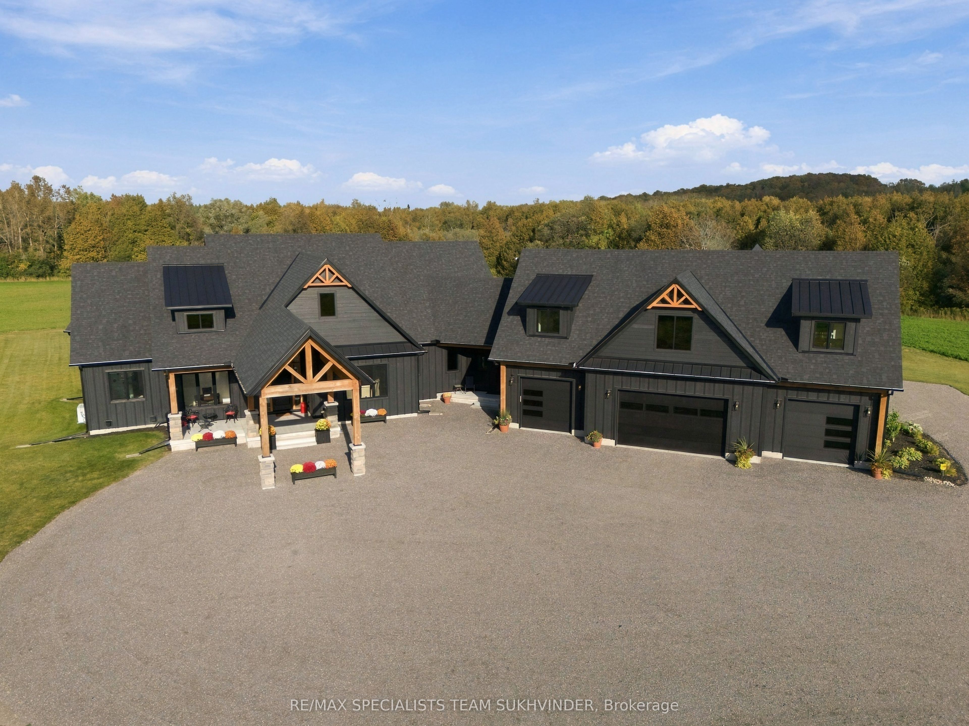 6089 First Line Property Photo 6